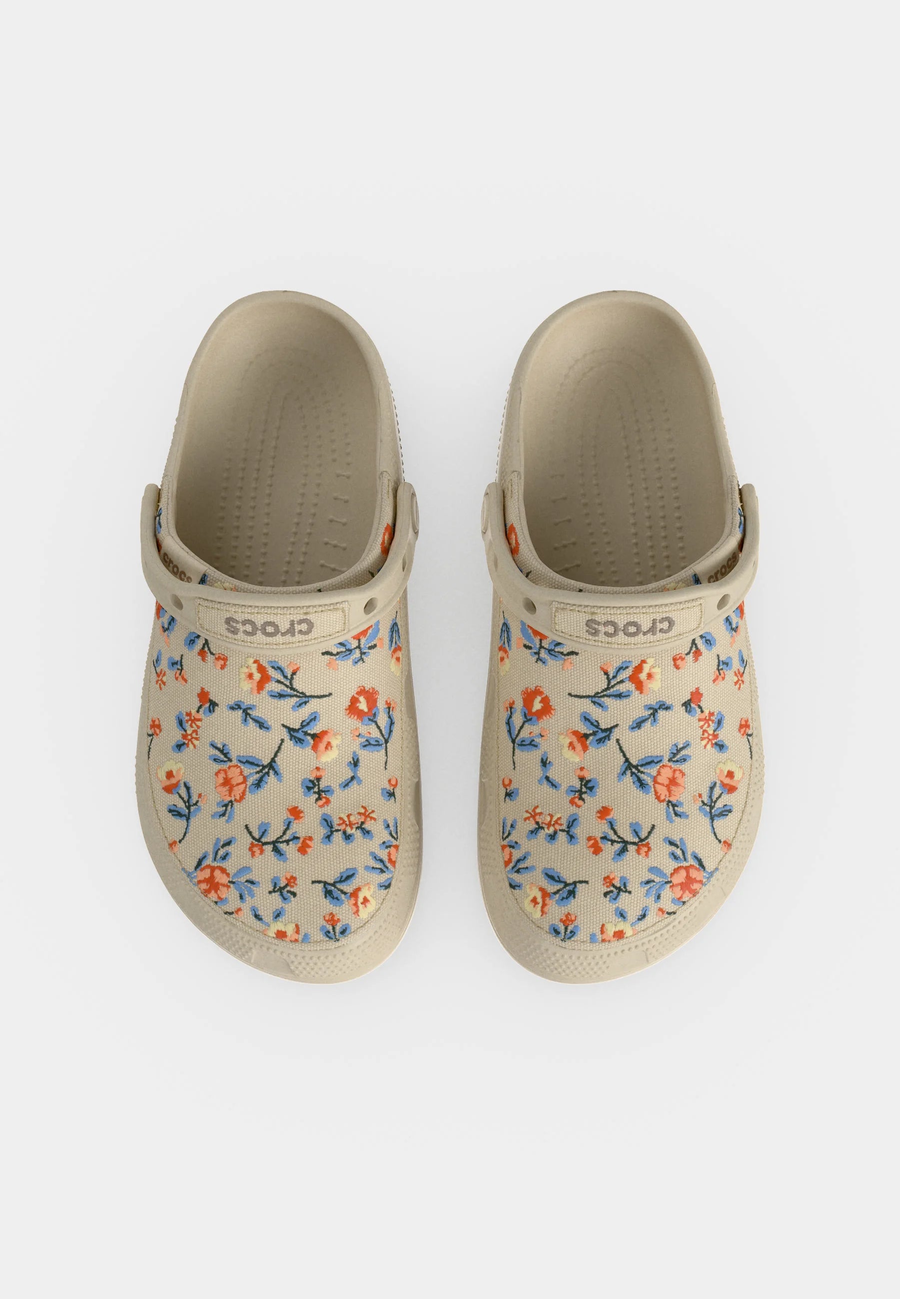 Mules unisexes florales Crocs Classic Crafted – Frappe