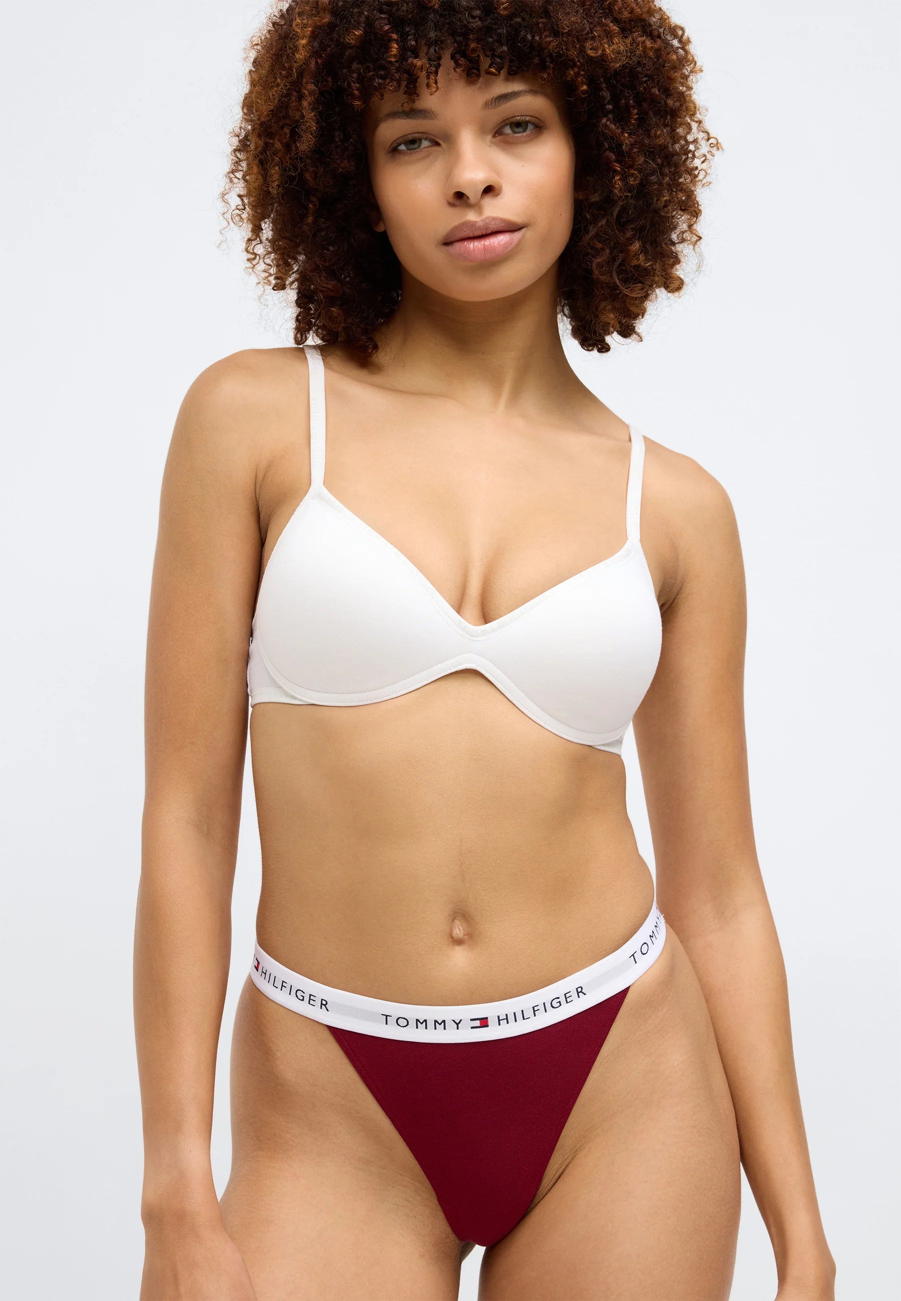 Tommy Hilfiger Thong 3-Pack – Black, Rouge, Burgundy