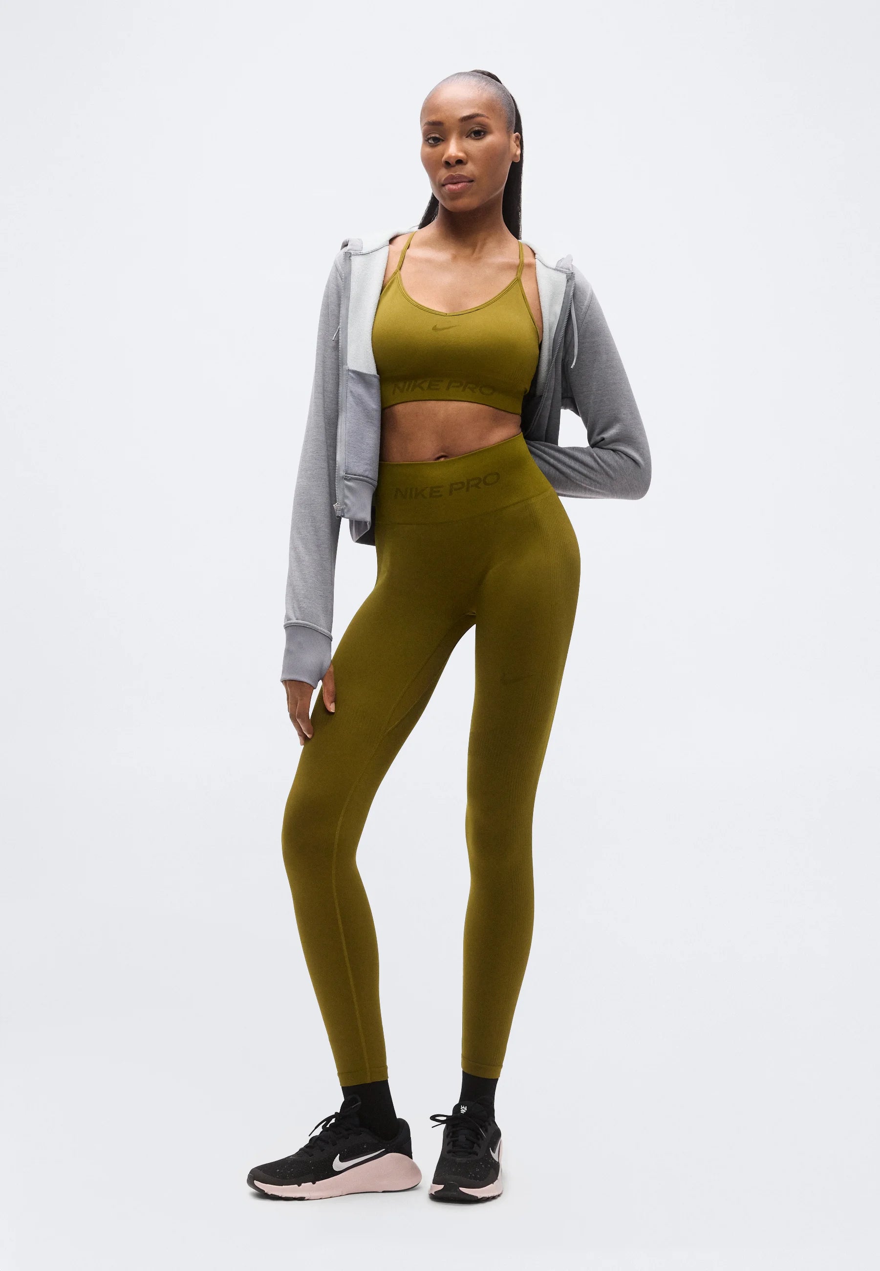 Soutien-gorge Nike Performance Light Support – Olive Flak