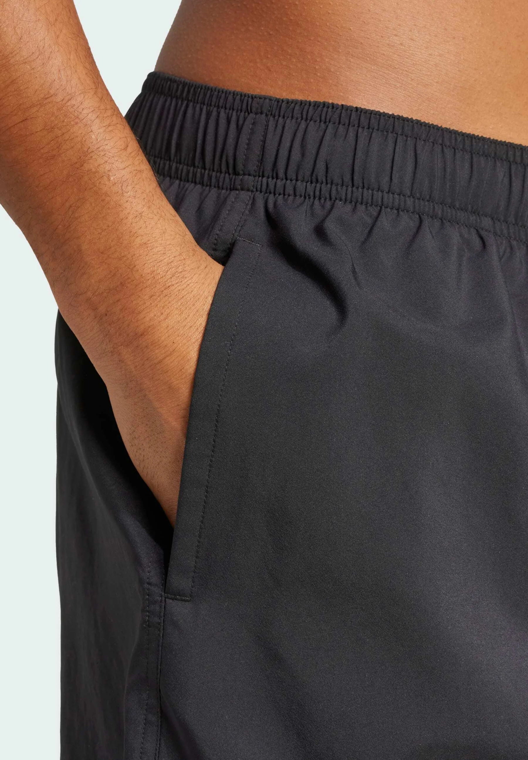 Plavecké šortky Adidas 5 palců – černé, bílé