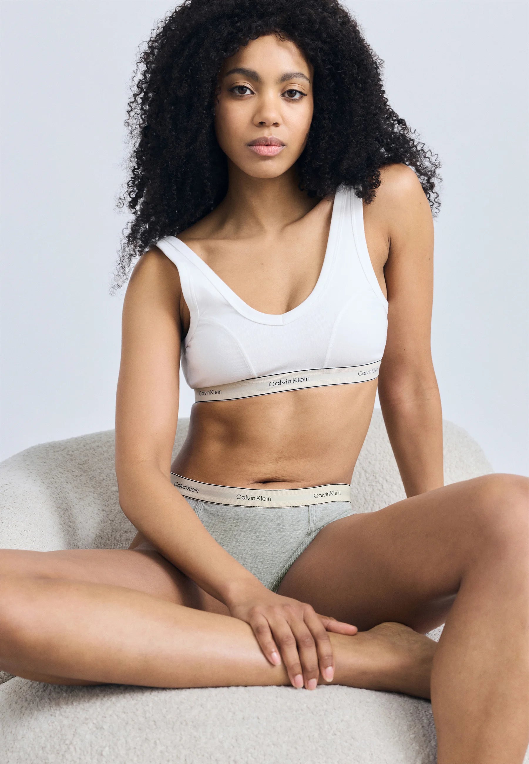 String en coton Calvin Klein Heritage – Gris chiné