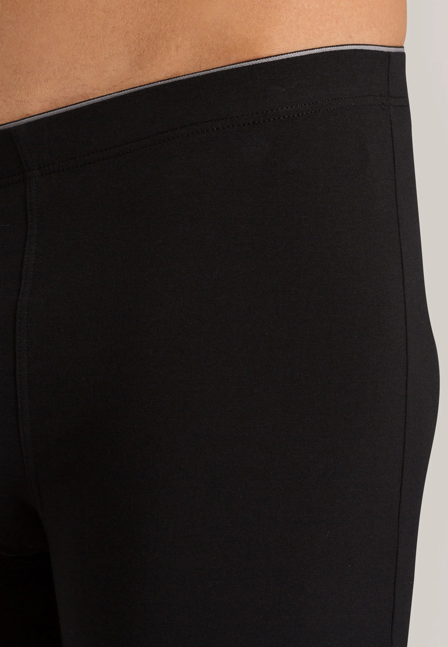 Boxer court HANRO COTTON SUPERIOR – Noir