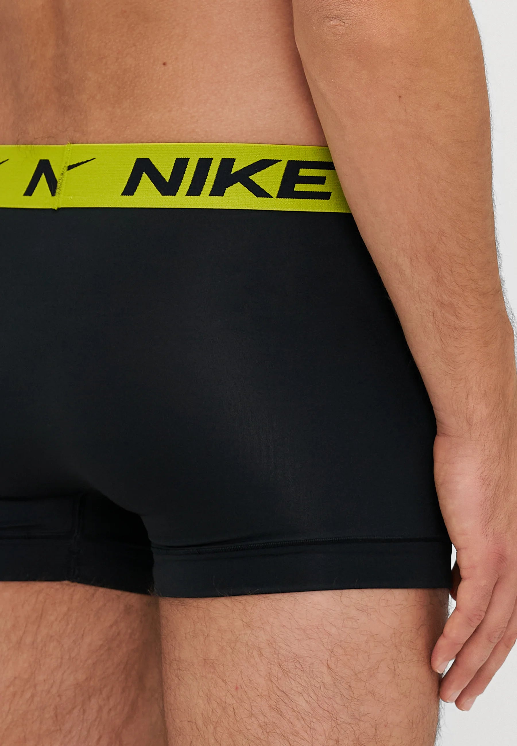 Spodní prádlo Nike Trunk 3 Pack – černá, Volt, Game Royal, Burgundsko