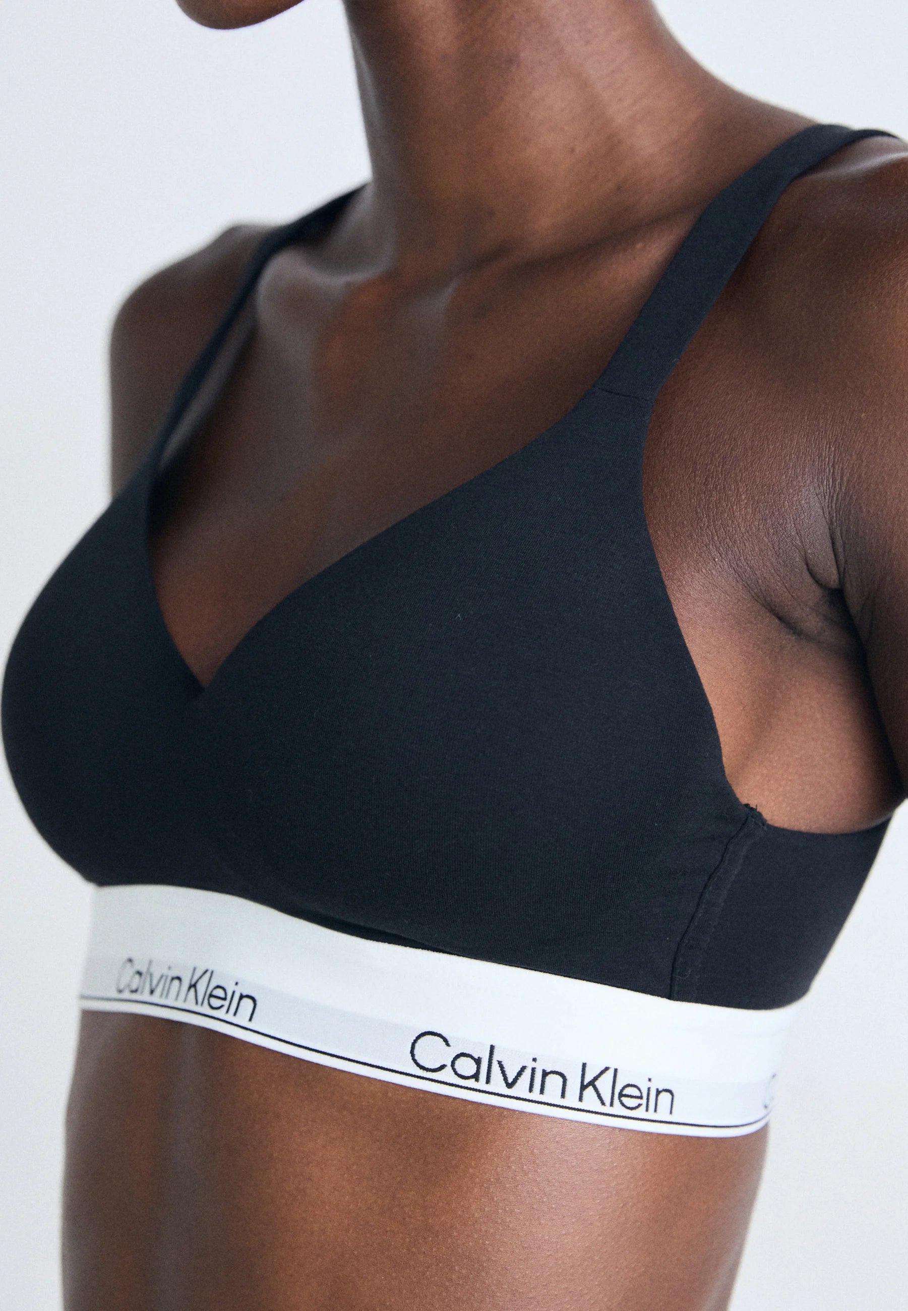 Calvin Klein Icon Lift Bralette T-Shirt-BH – Schwarz