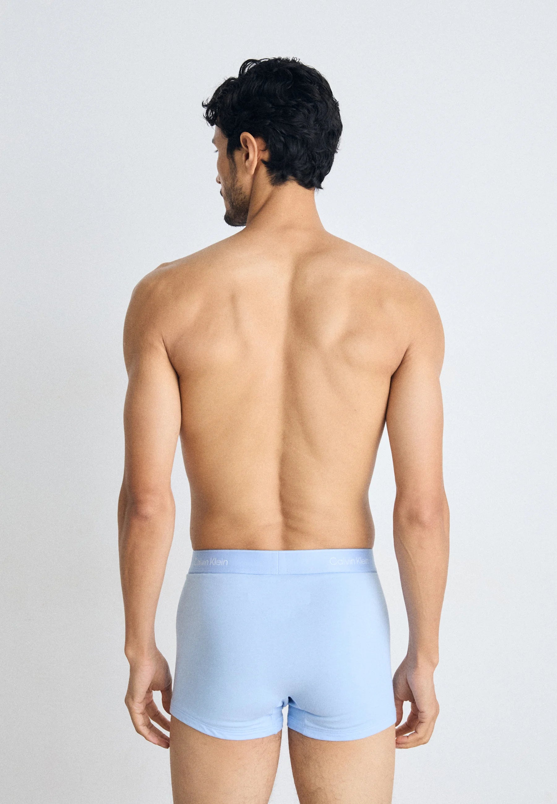 Calvin Klein Icon Cotton Stretch Relaxed Fit Trunks - Lot de 3 - Noir, Glacier, Blue Bell