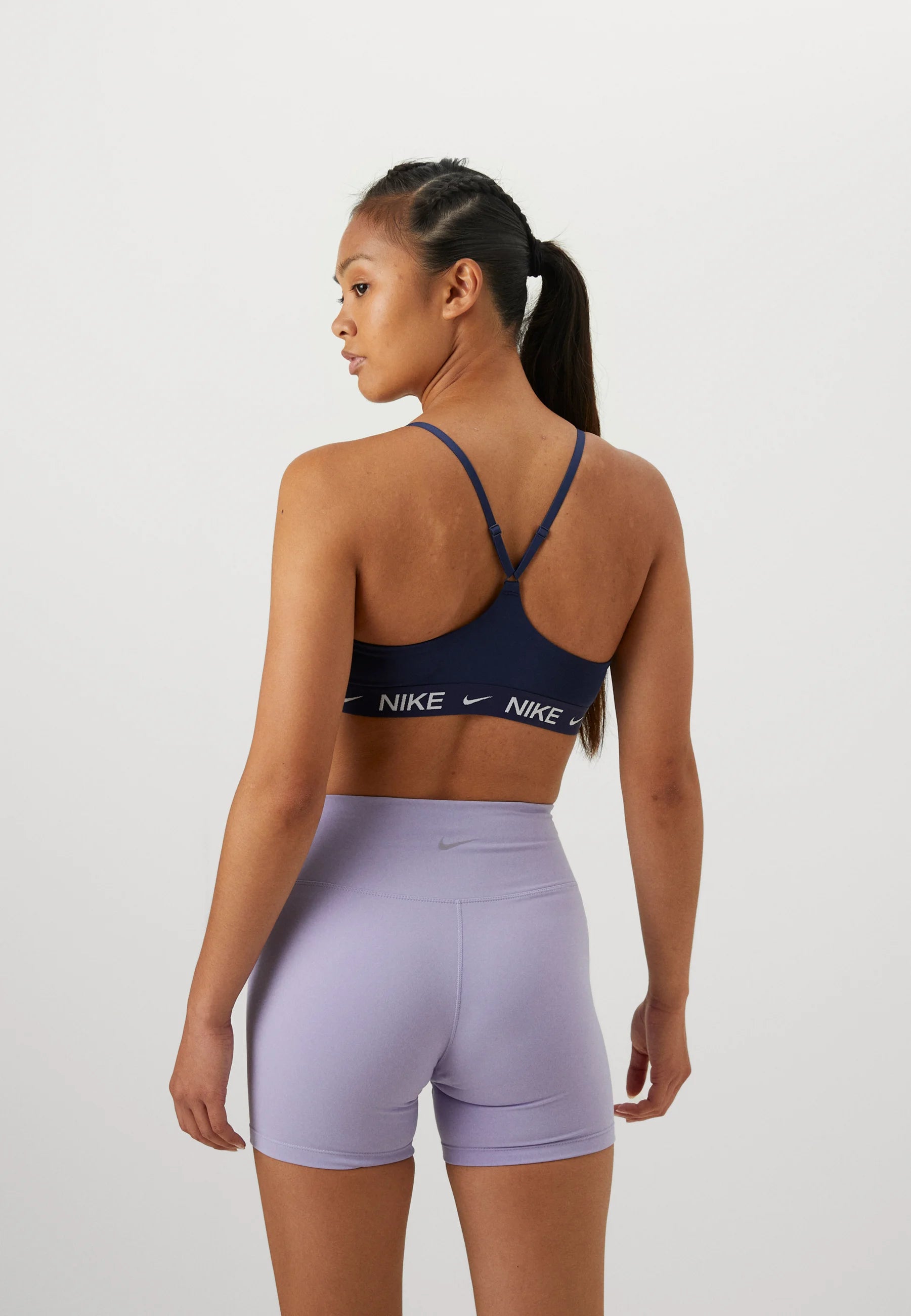 Soutien-gorge Nike Performance Indy Light Support – Bleu marine minuit