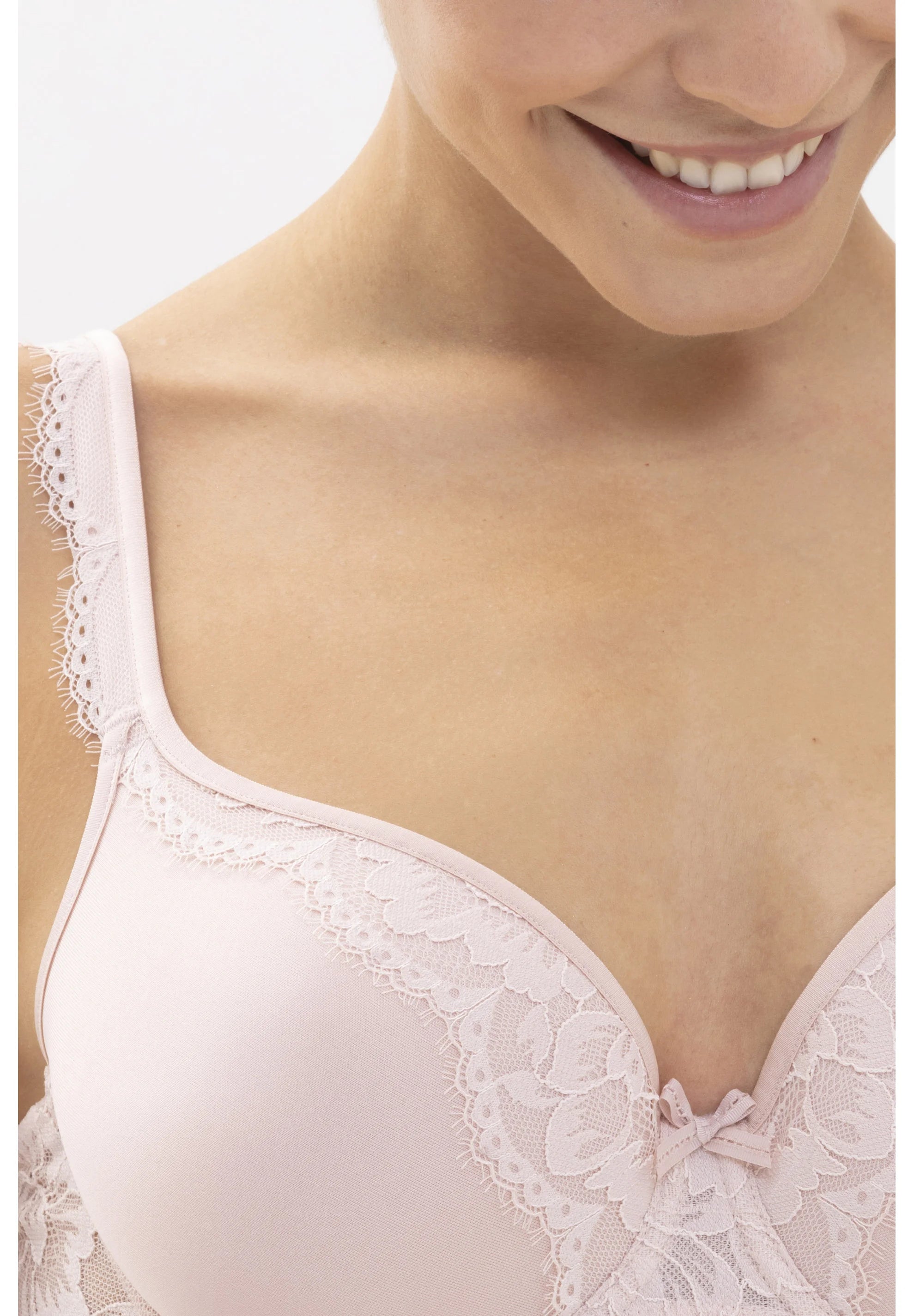 Reggiseno con ferretto a coppa intera MEY Spacer - Blossom