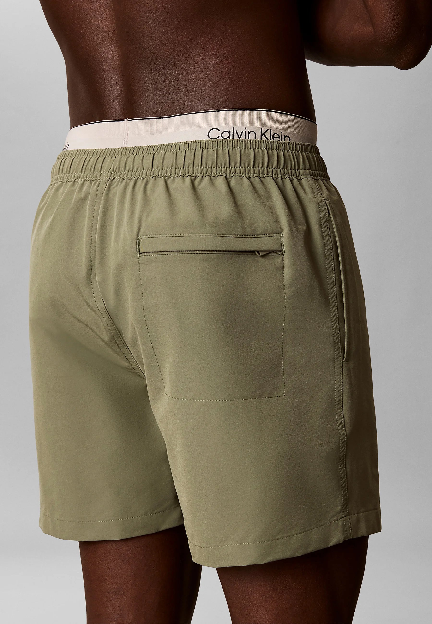 Plavkové šortky Calvin Klein Icon – Deep Lichen Green