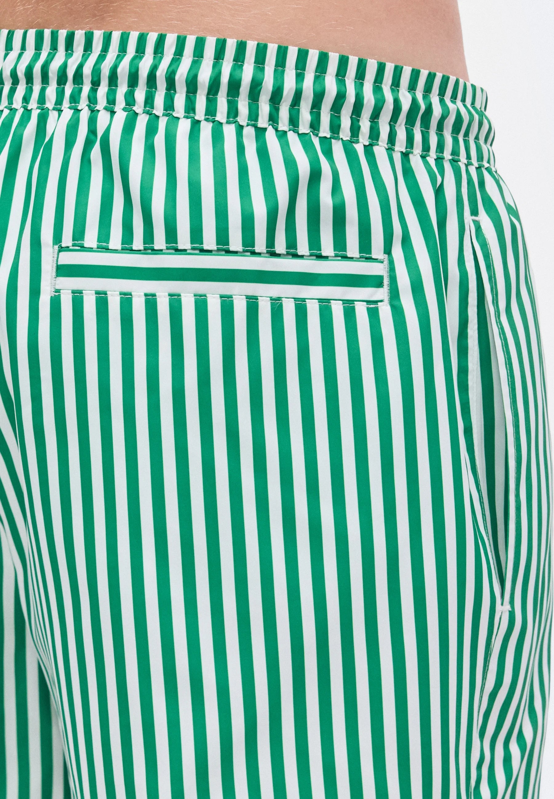 Spodenki kąpielowe Calvin Klein z monogramem – Penny, Mardi Gras Green