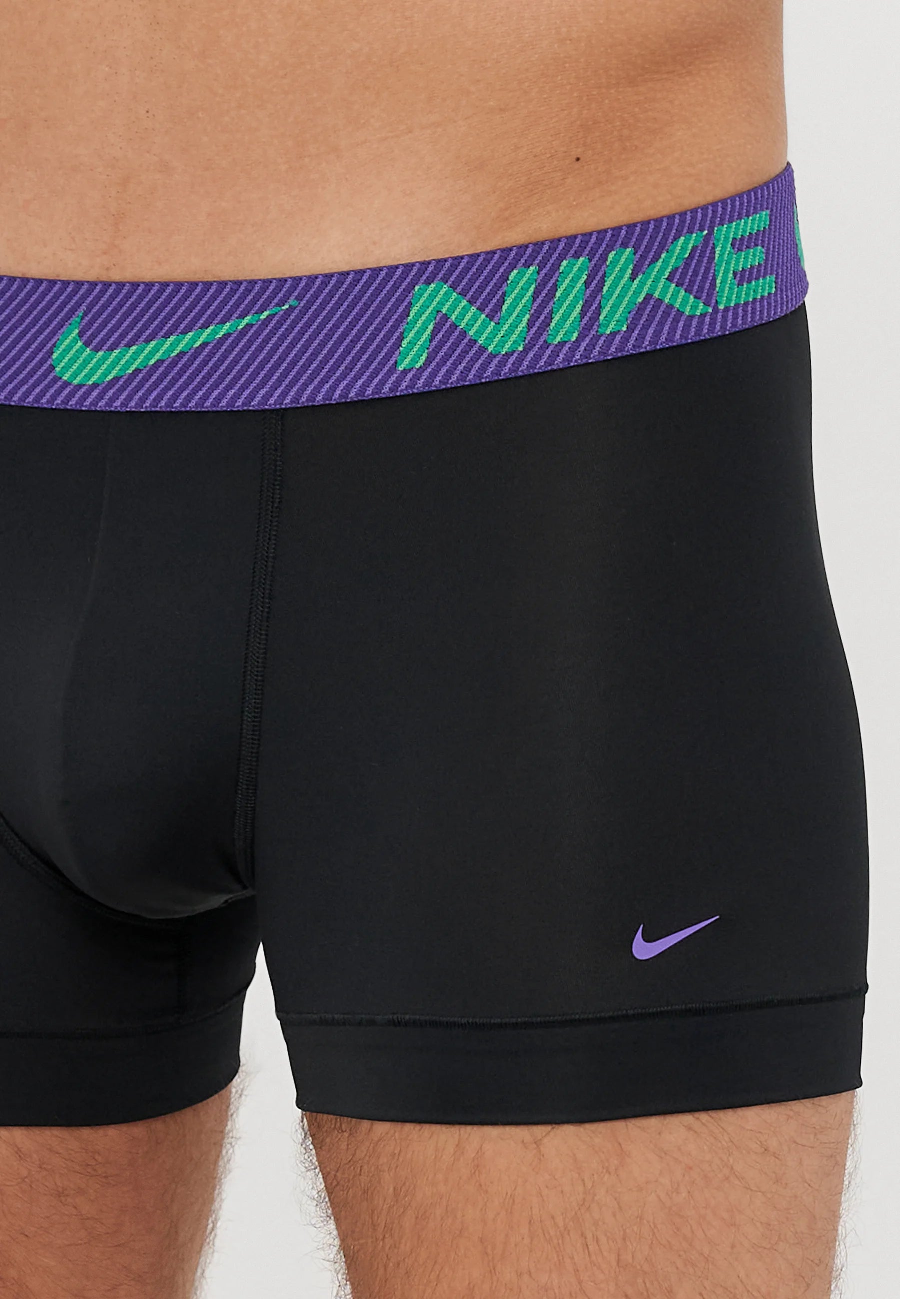 Confezione da 3 bauli intimi Nike: nero, verde shock, viola selvaggio