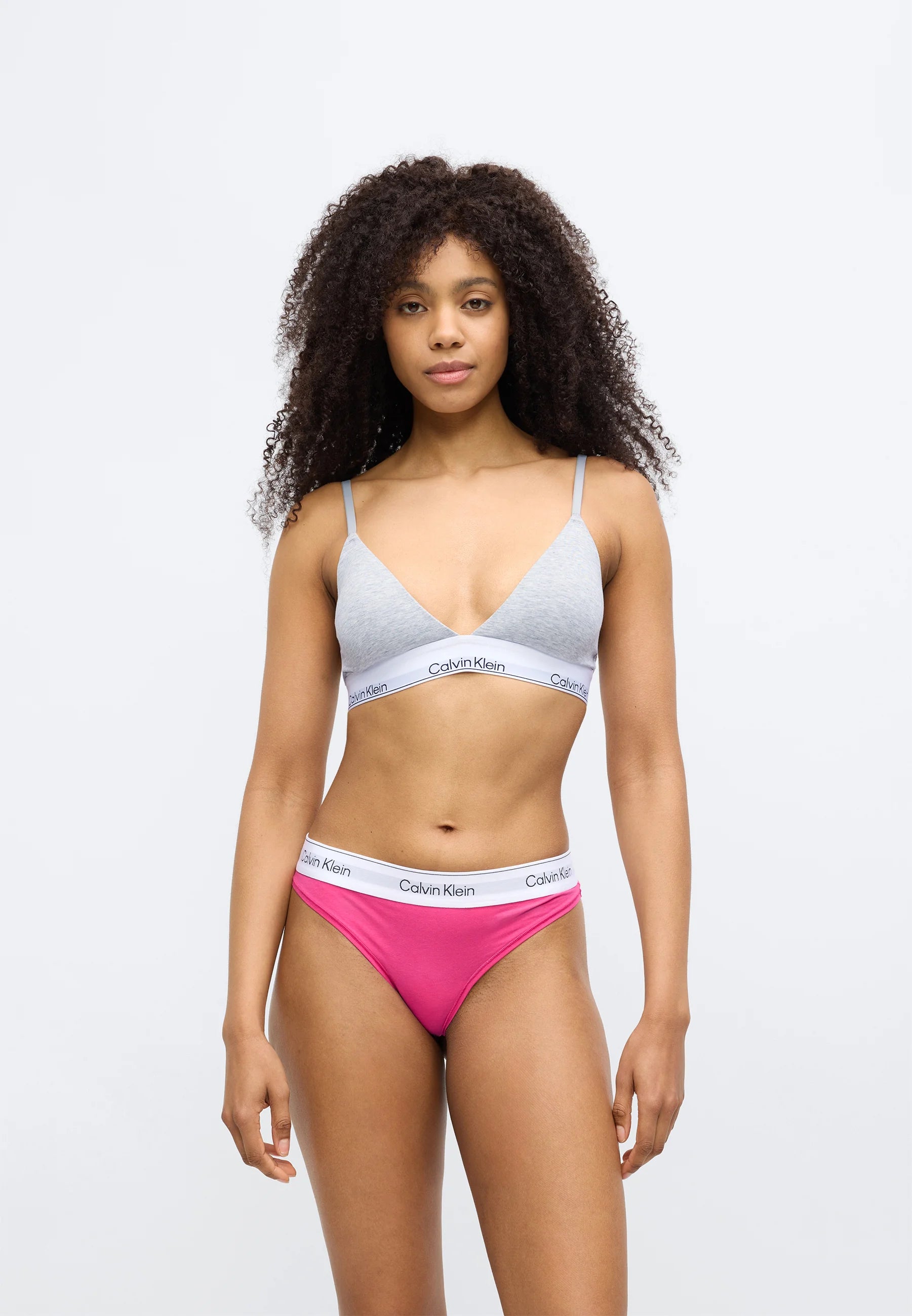 Calvin Klein Icon Thong – Vibrant Pink