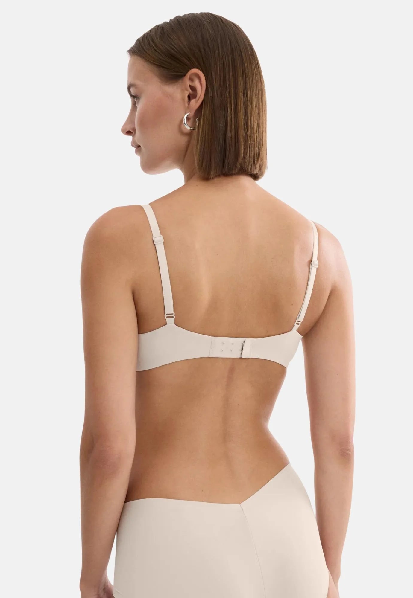 Triumph Body Make-Up Illusion T-Shirt Bra – Nude Beige