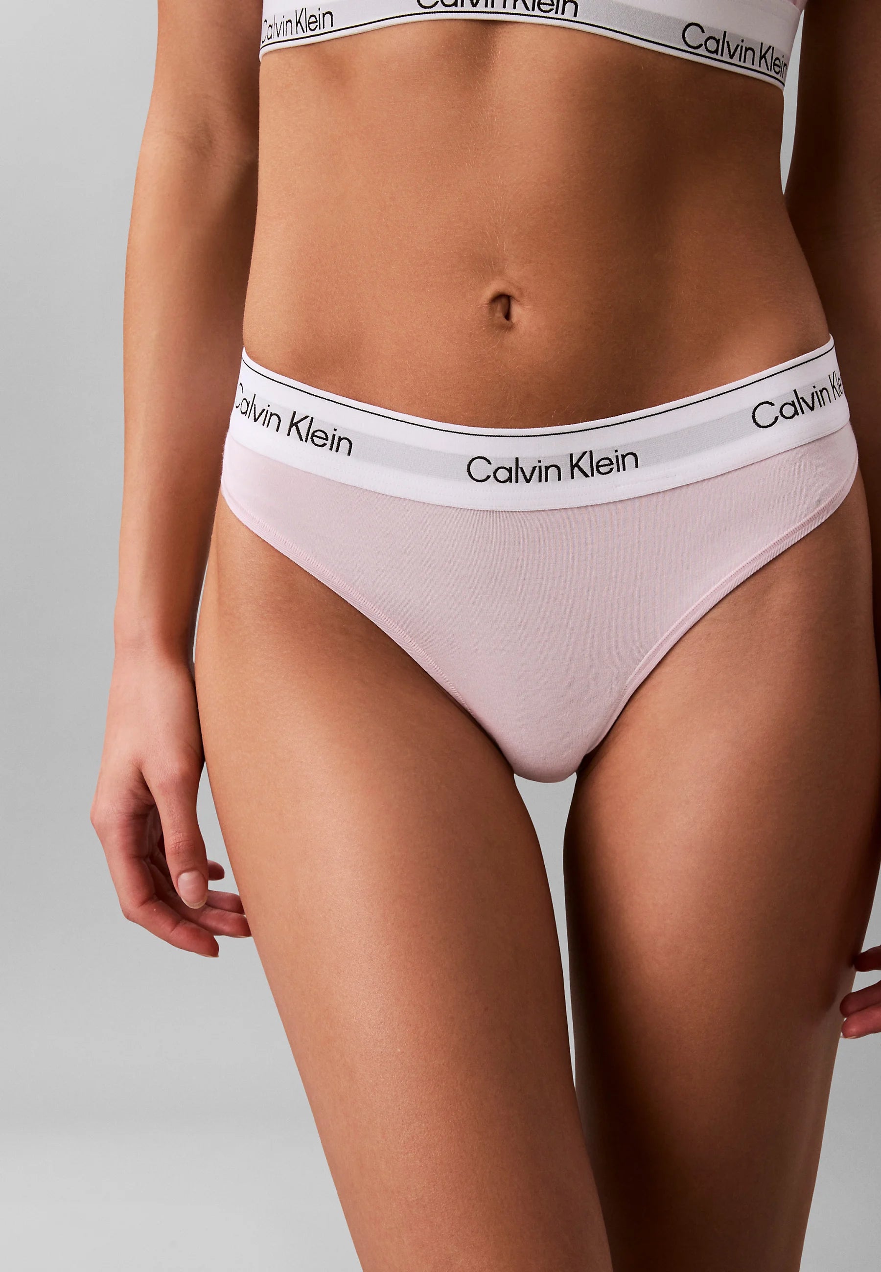 Calvin Klein Icon Thong – Cradle Pink