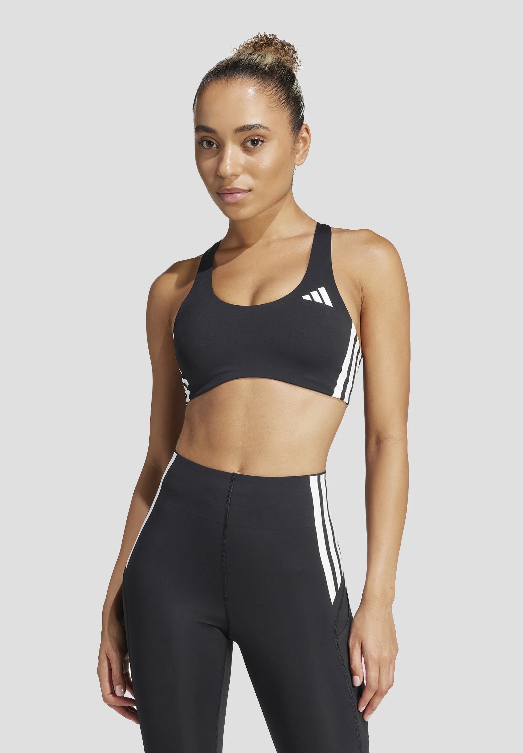 Podprsenka Adidas Performance Adizero Medium Support – černá
