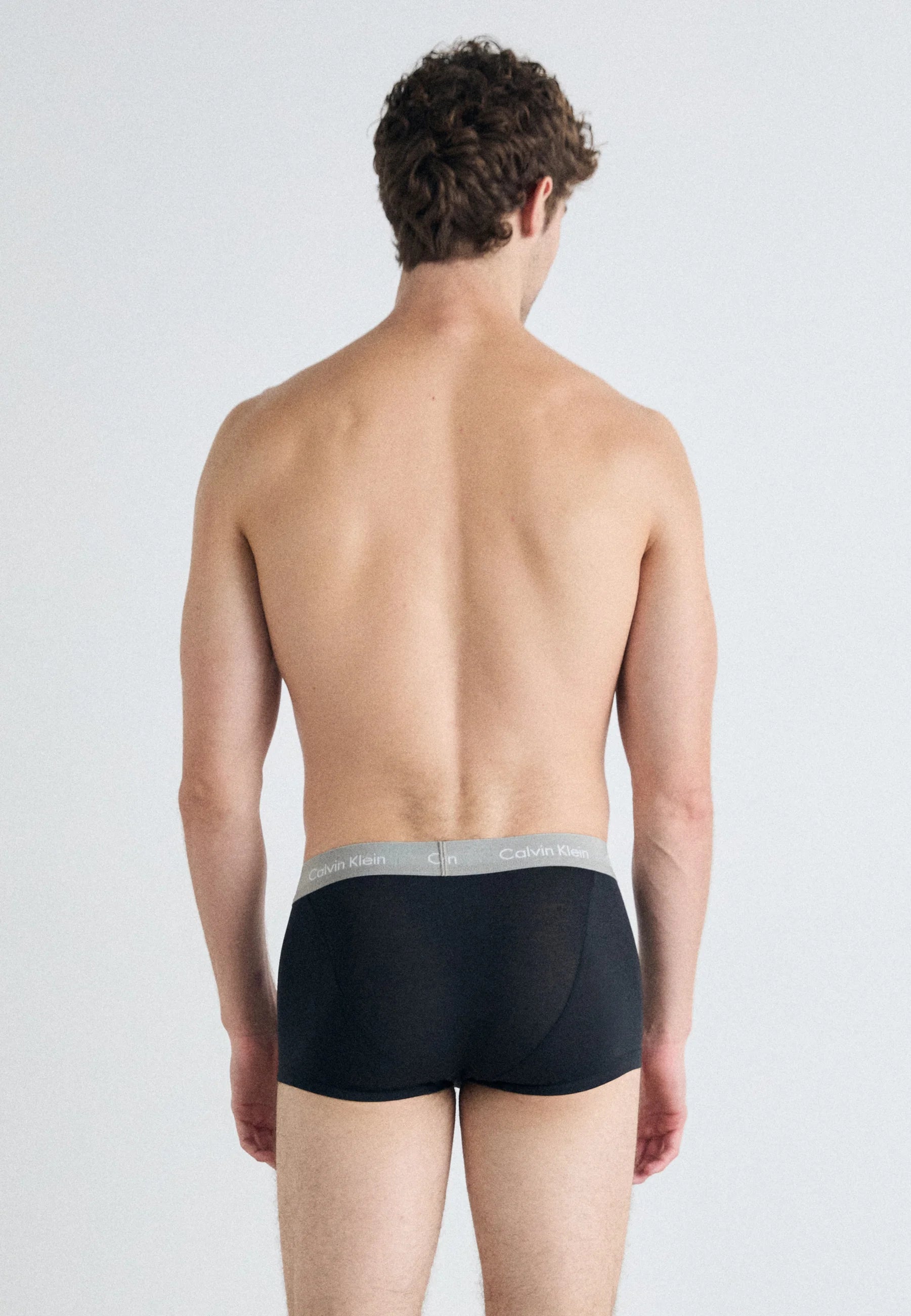 Calvin Klein Cotton Stretch Trunks – 3 Pack – Rock Ridge, Fudge