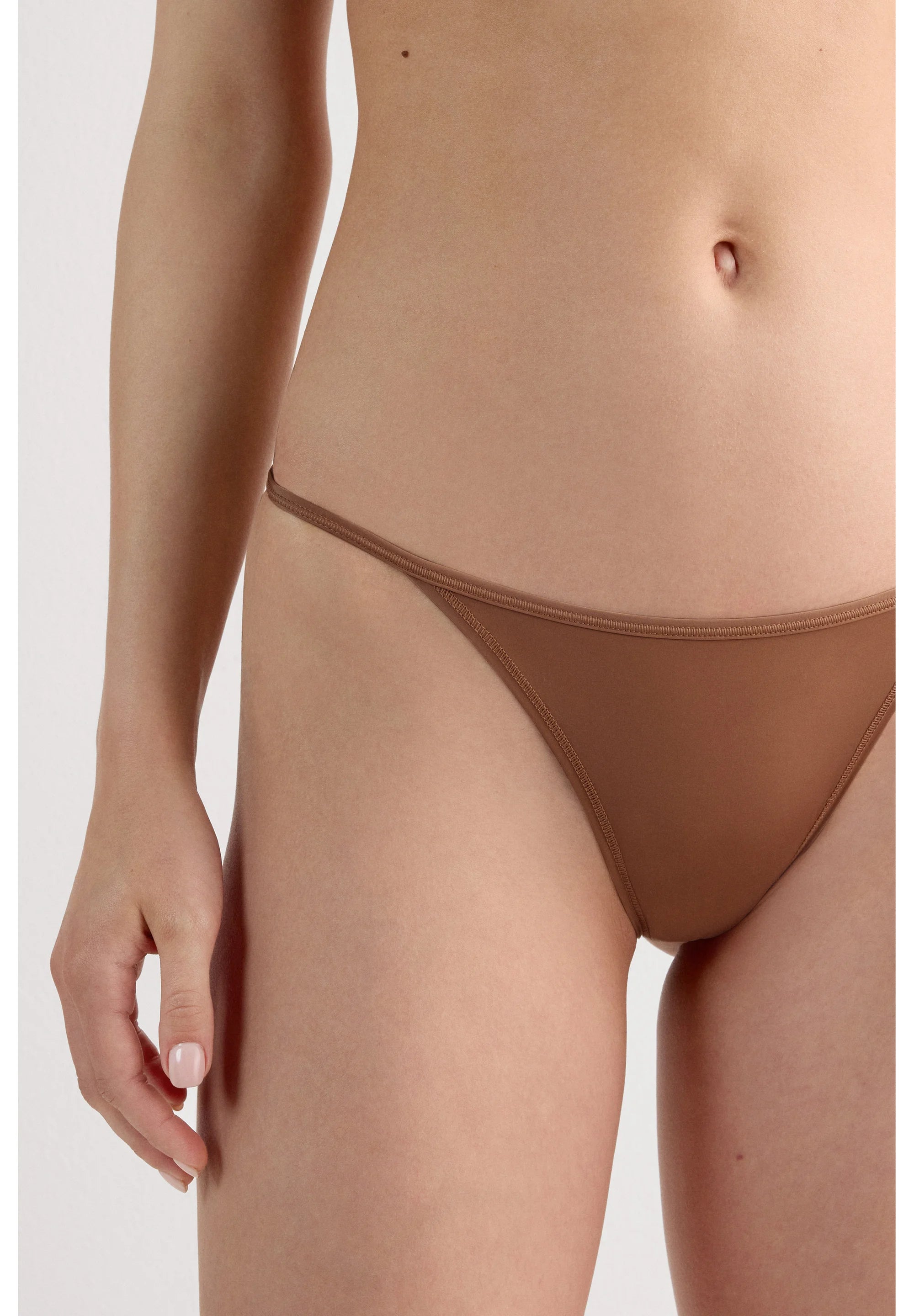 Intimissimi Ultralight Thong – Nude