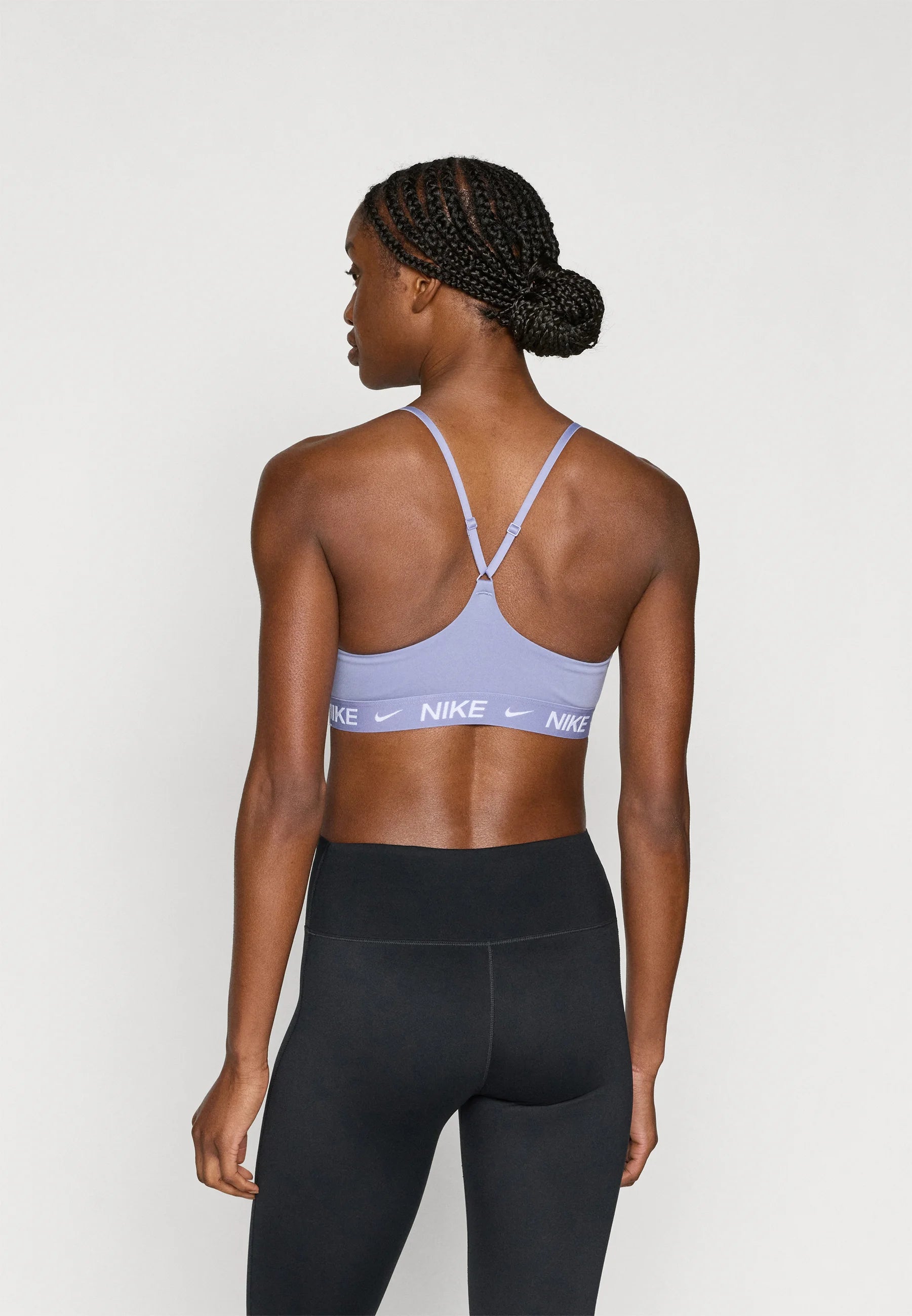 Soutien-gorge Nike Performance Indy Light Support – Violet fer, blanc