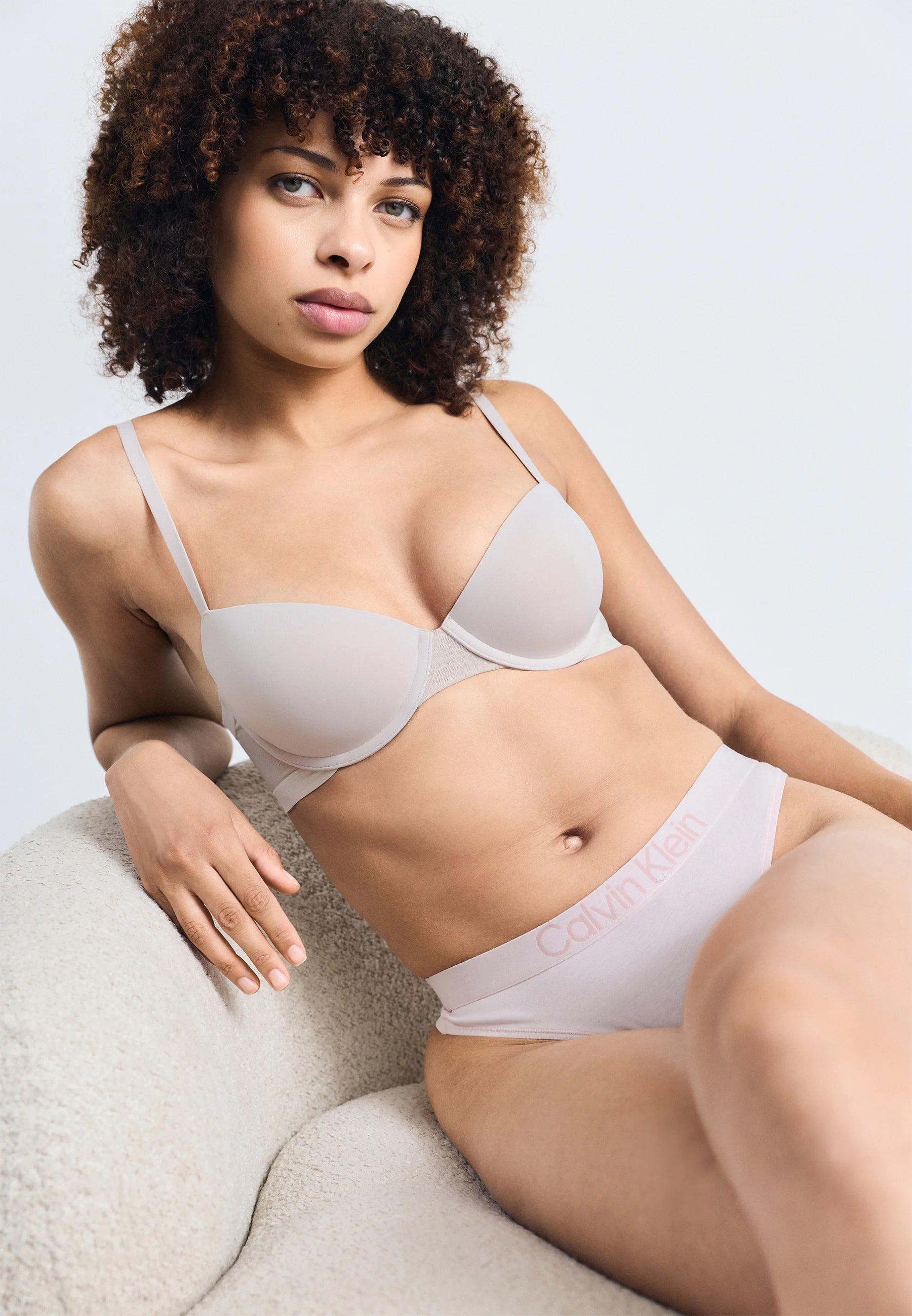 Calvin Klein Tanga – Eierschalenrosa