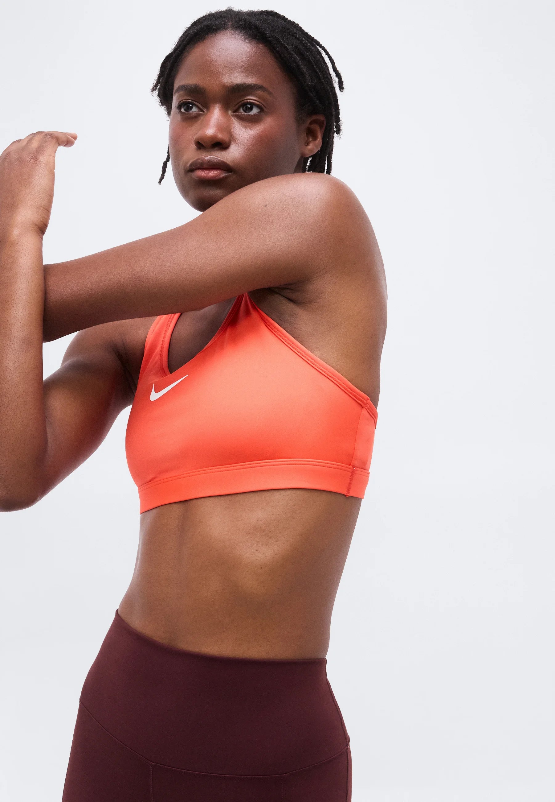 Nike Medium Support Sports Bra – Light Crimson, White