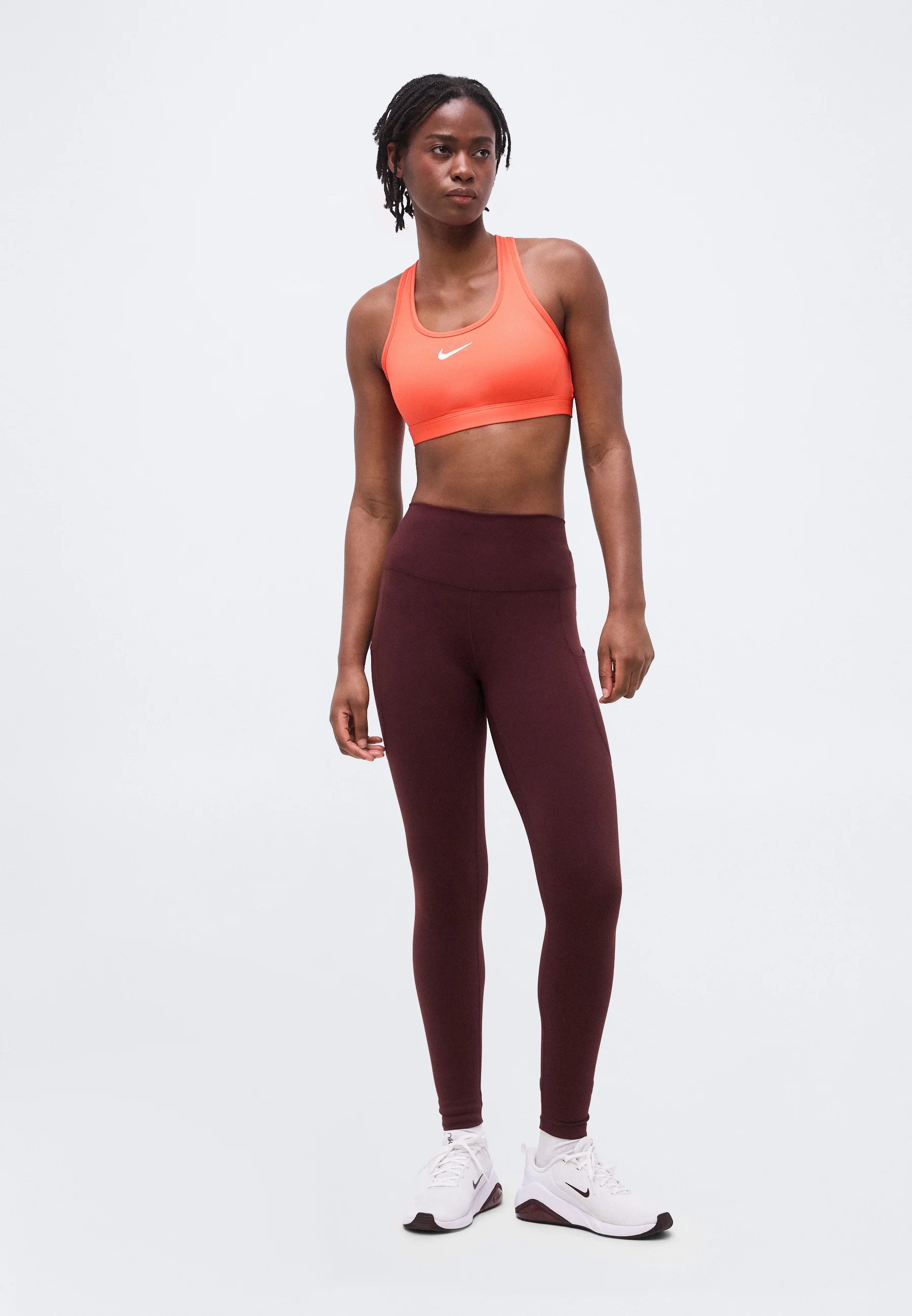Nike Medium Support Sports Bra – Light Crimson, White