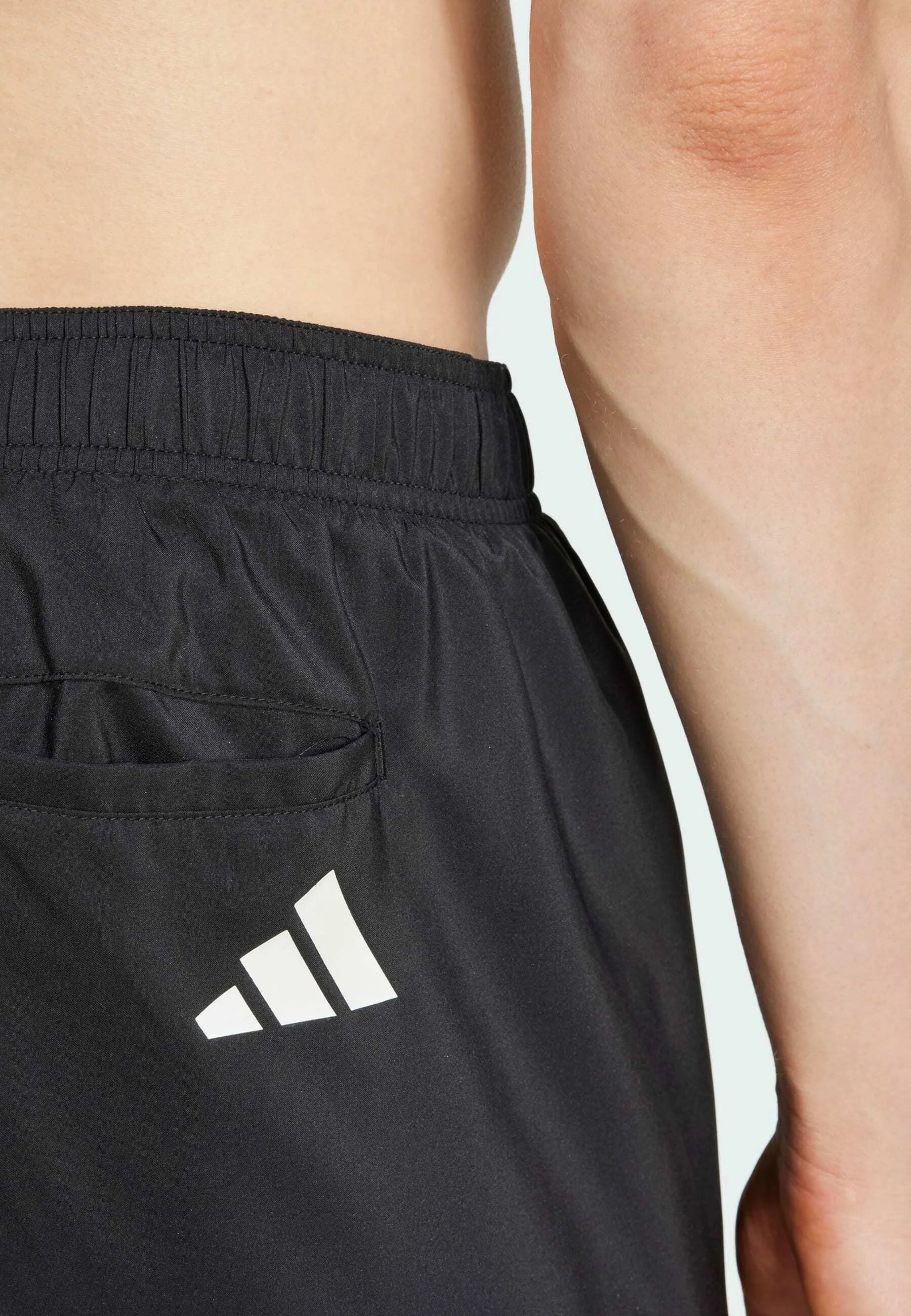 Spodenki kąpielowe Adidas 3 Stripes 8 cali – czarny, biały