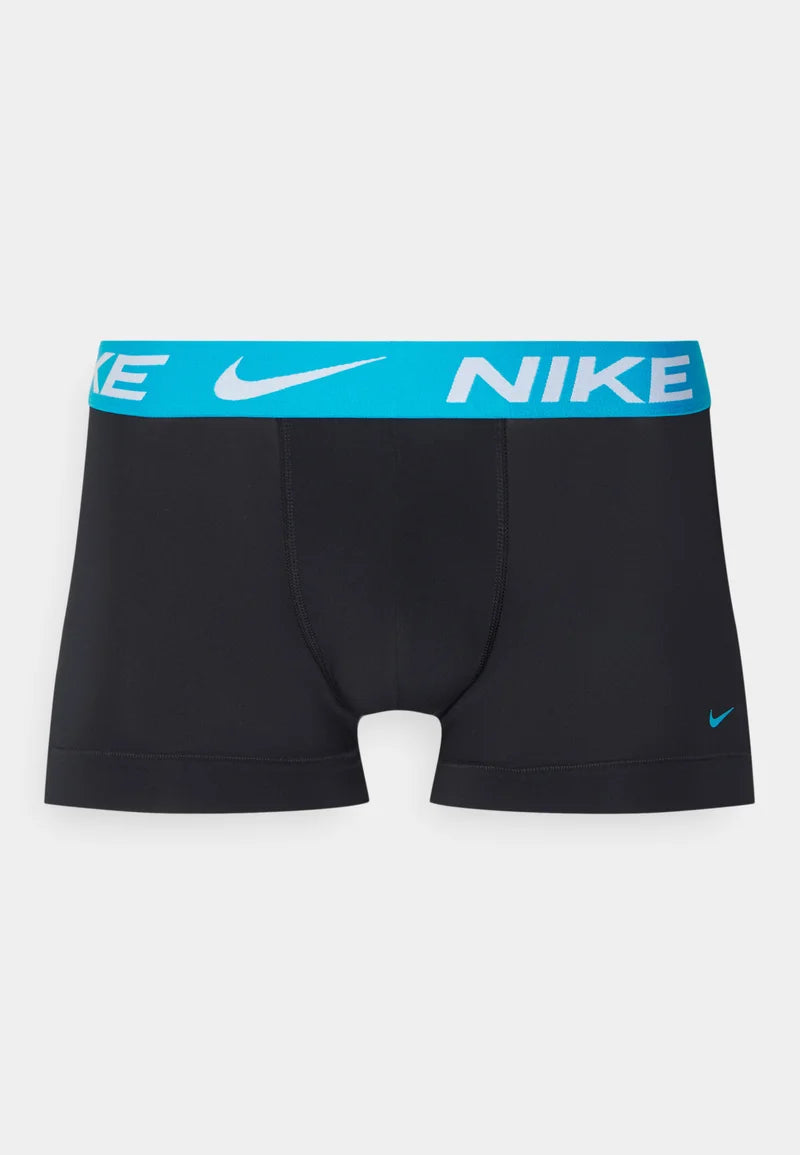 Nike Underwear Essential Trunk 3 Pack – Black, Red, Blue Lightning