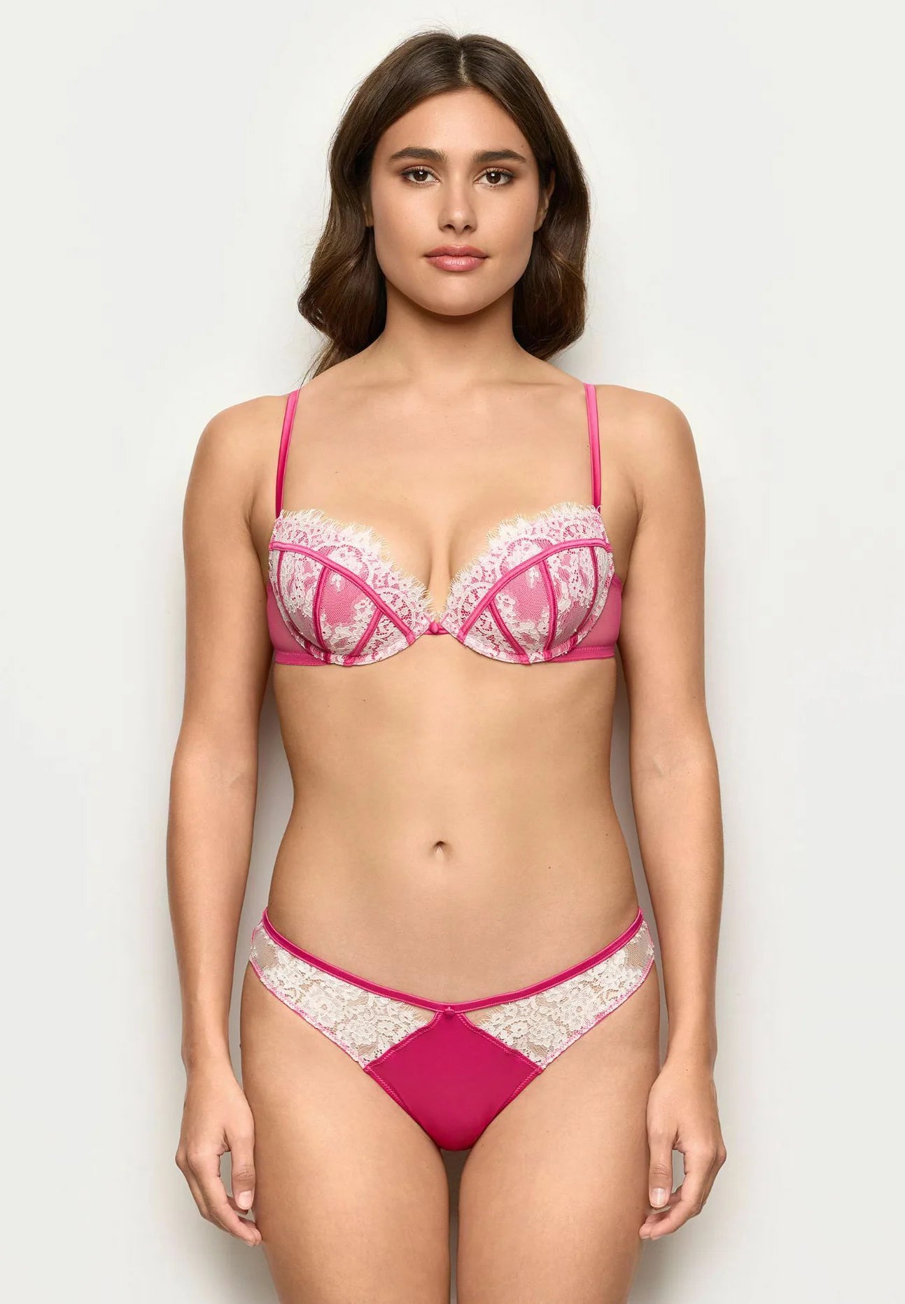 Brazilské kalhotky Yamamay Chantilly – fuchsiové květinové