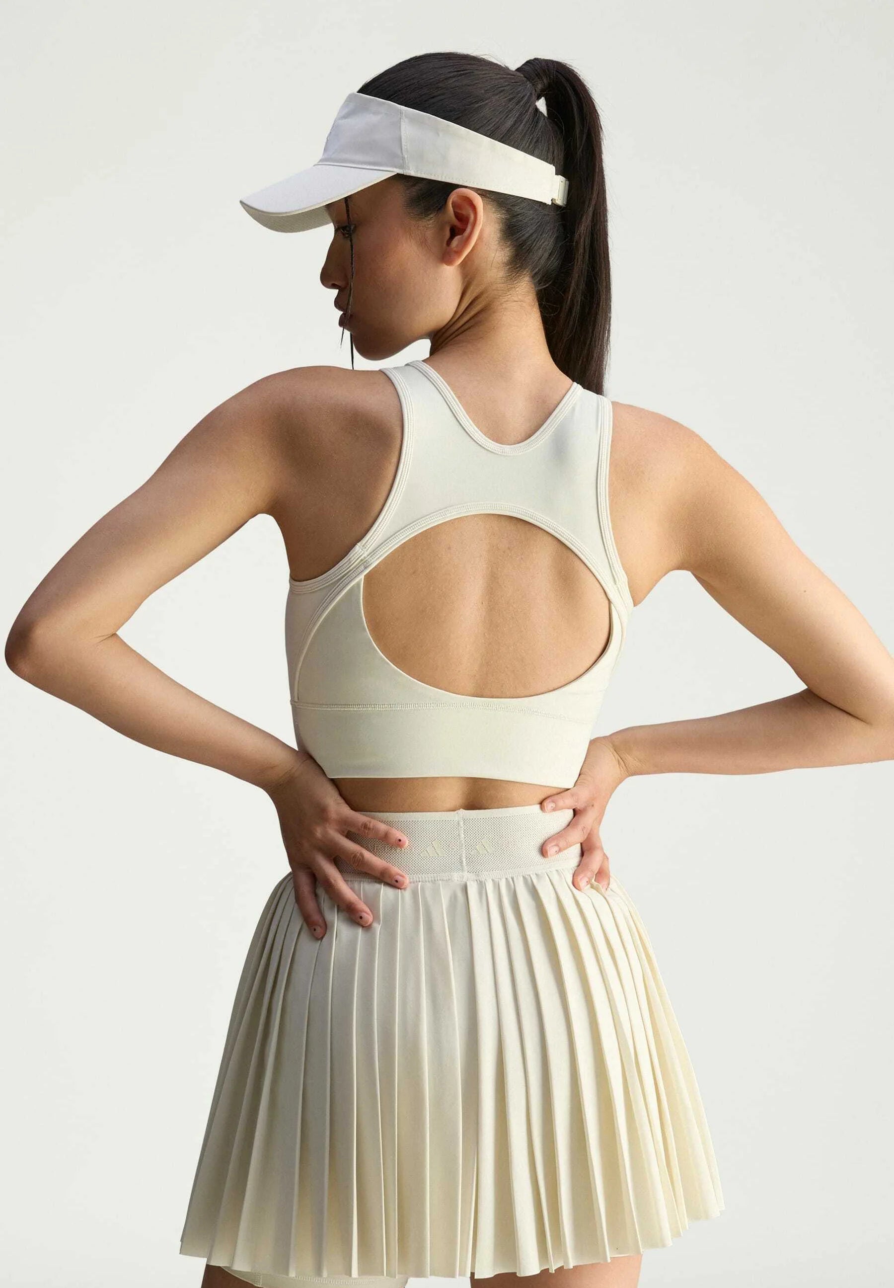 Soutien-gorge de sport Adidas by Stella McCartney Training Crop Medium Support – Almond Milk SMC