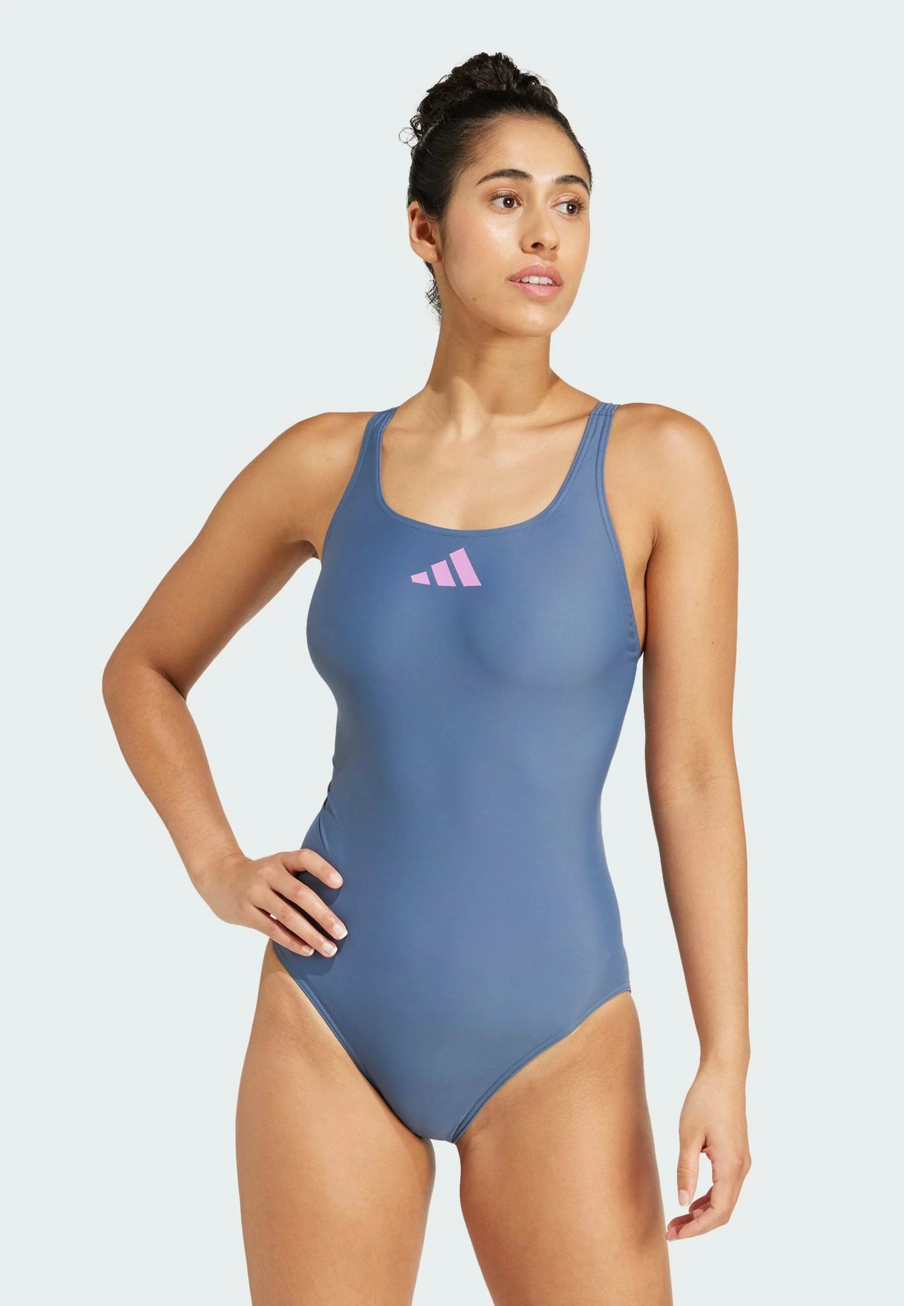 Maillot de bain une pièce Adidas 3 Bar Performance – Encre pré-aimée, violet pré-aimé