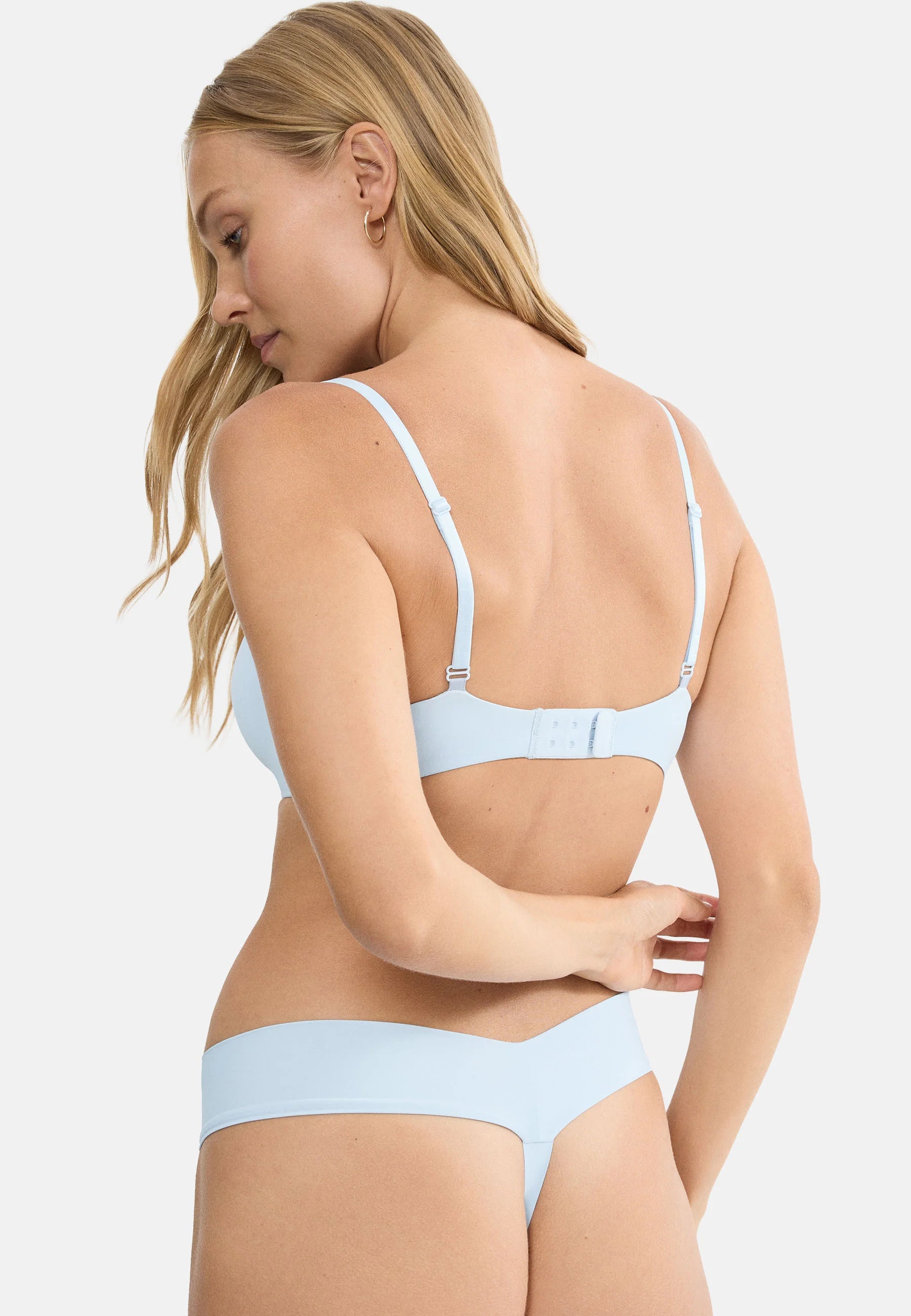 Triumph Body Make-Up Illusion T-Shirt Bra – Light Blue