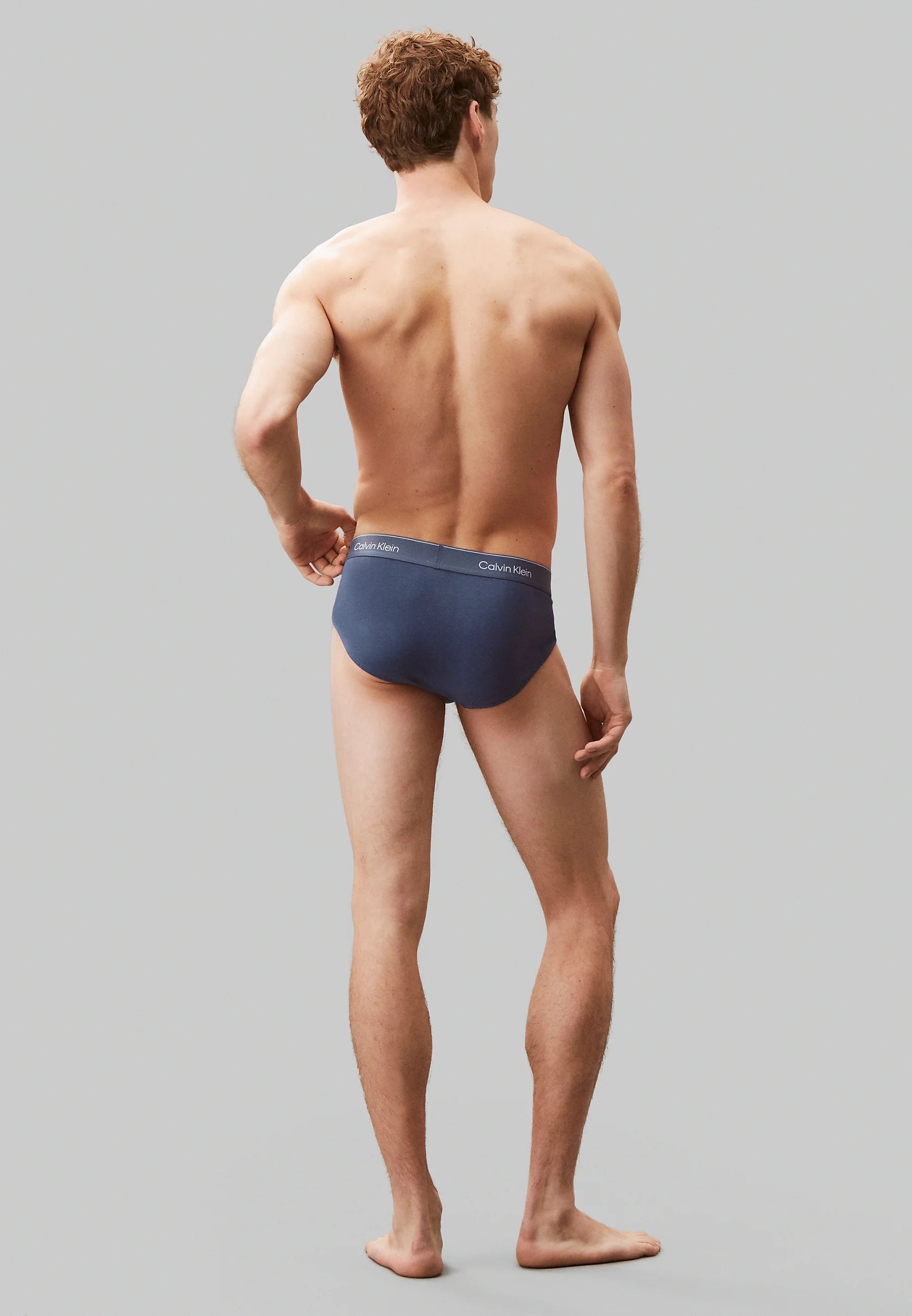 Calvin Klein Icon Cotton Stretch Hip Briefs - Lot de 3 - Indigo Vintage, Micro Chip, Blanc Molten