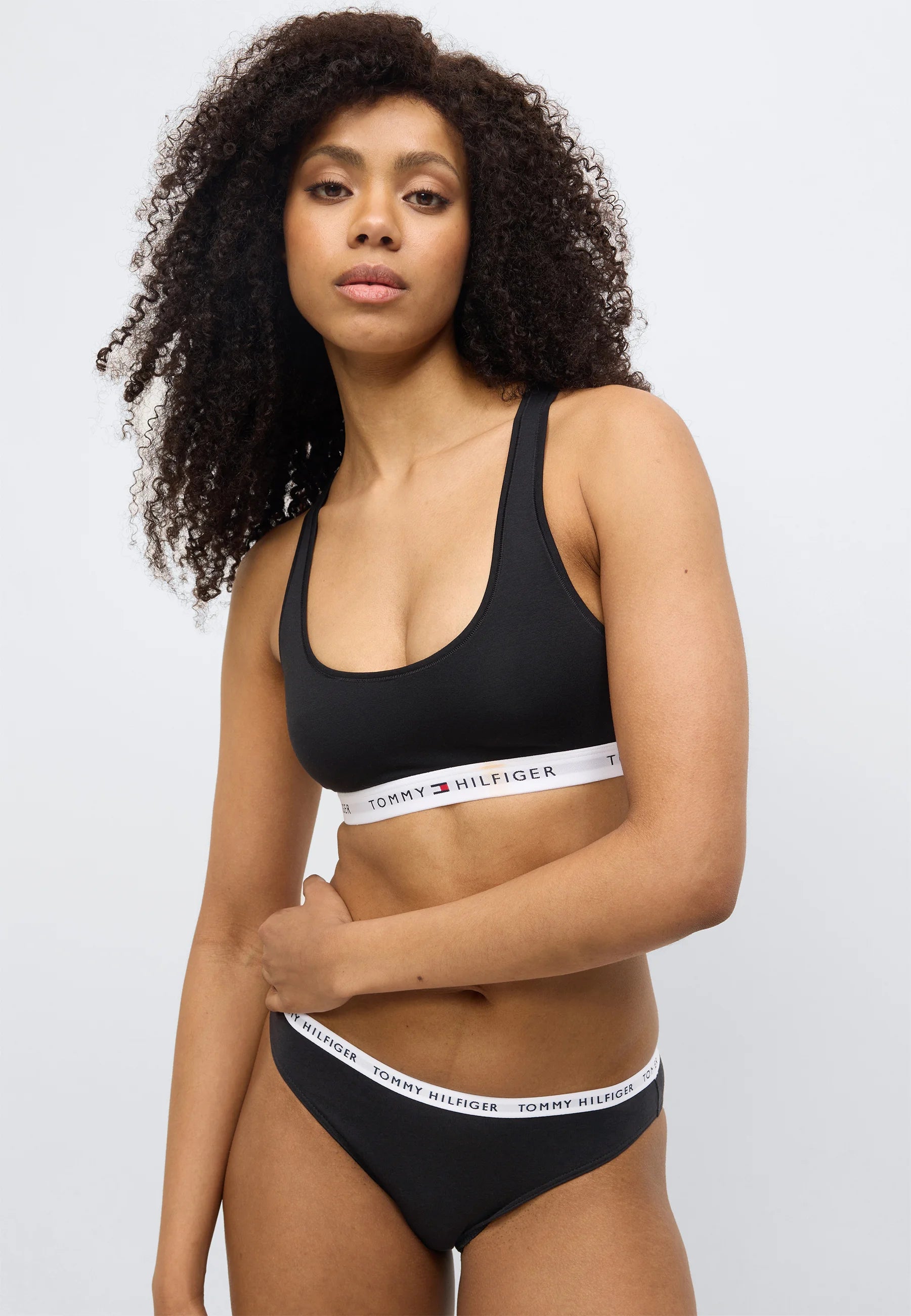Tommy Hilfiger Icon 2.0 Bralette Soft Bralette bez podšívky – černá