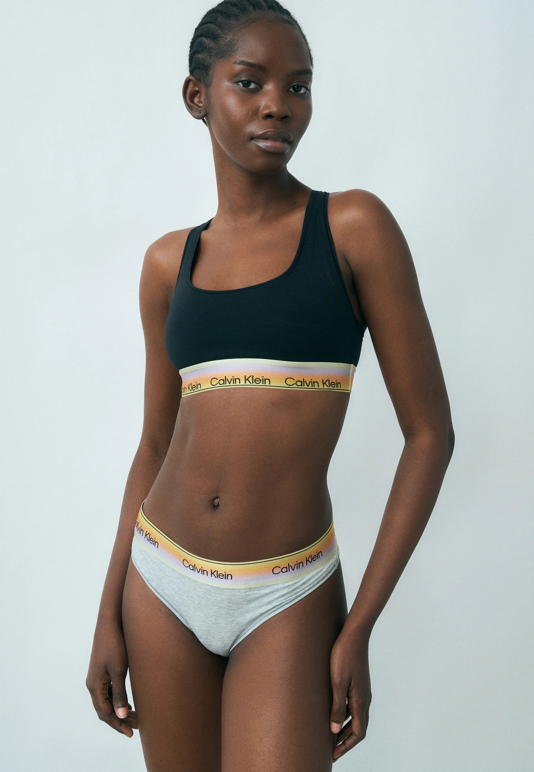 Soutien-gorge souple Bralette non doublé Calvin Klein Pride - Noir