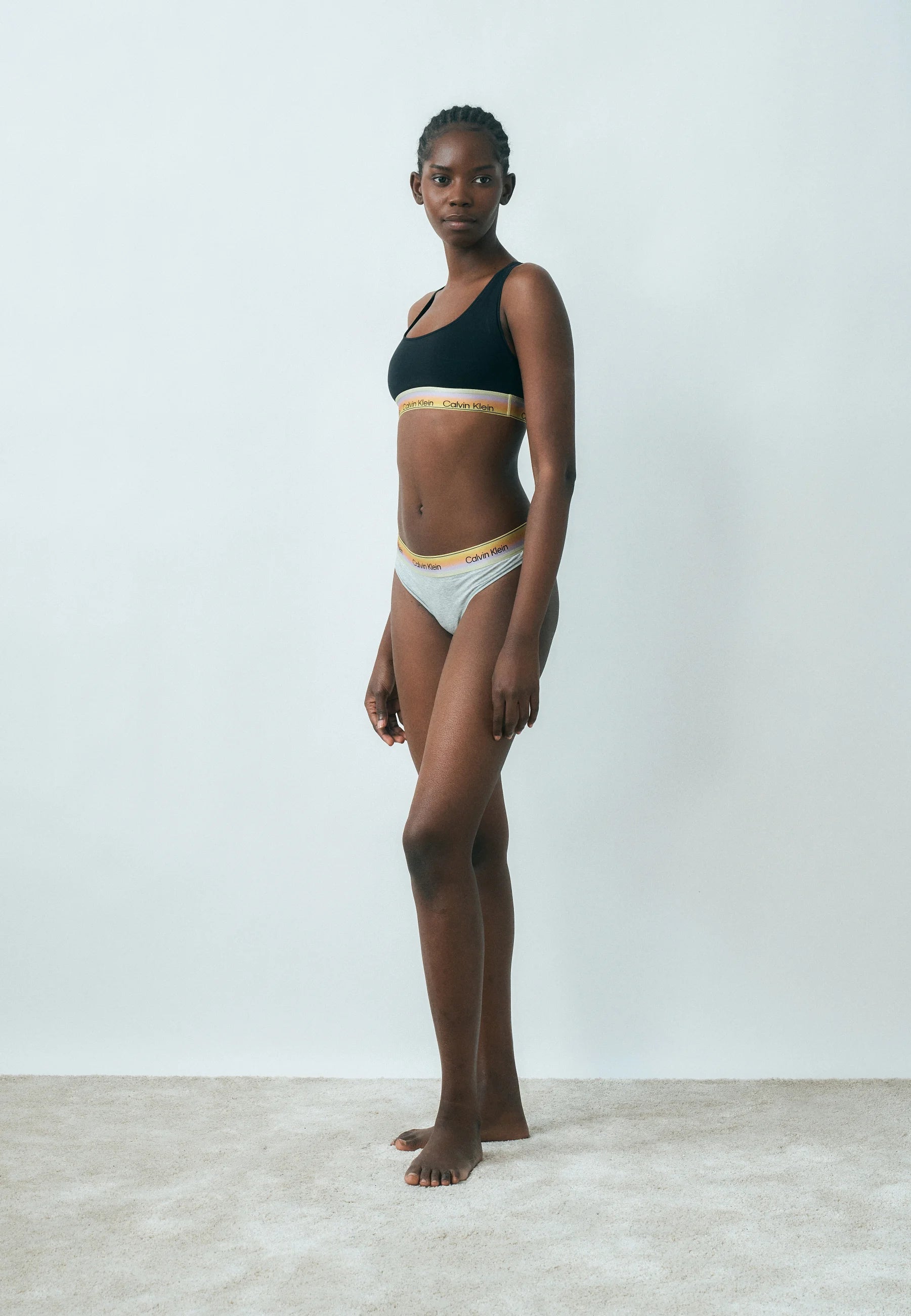 Soutien-gorge souple Bralette non doublé Calvin Klein Pride - Noir