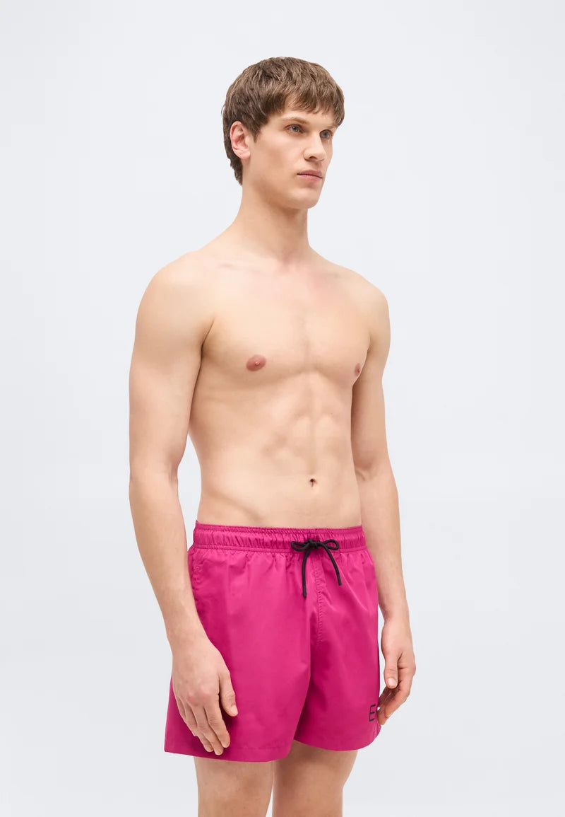 Pantaloncini da bagno boxer con logo esteso Emporio Armani EA7 Water Sport – Festival Fucsia, Nero