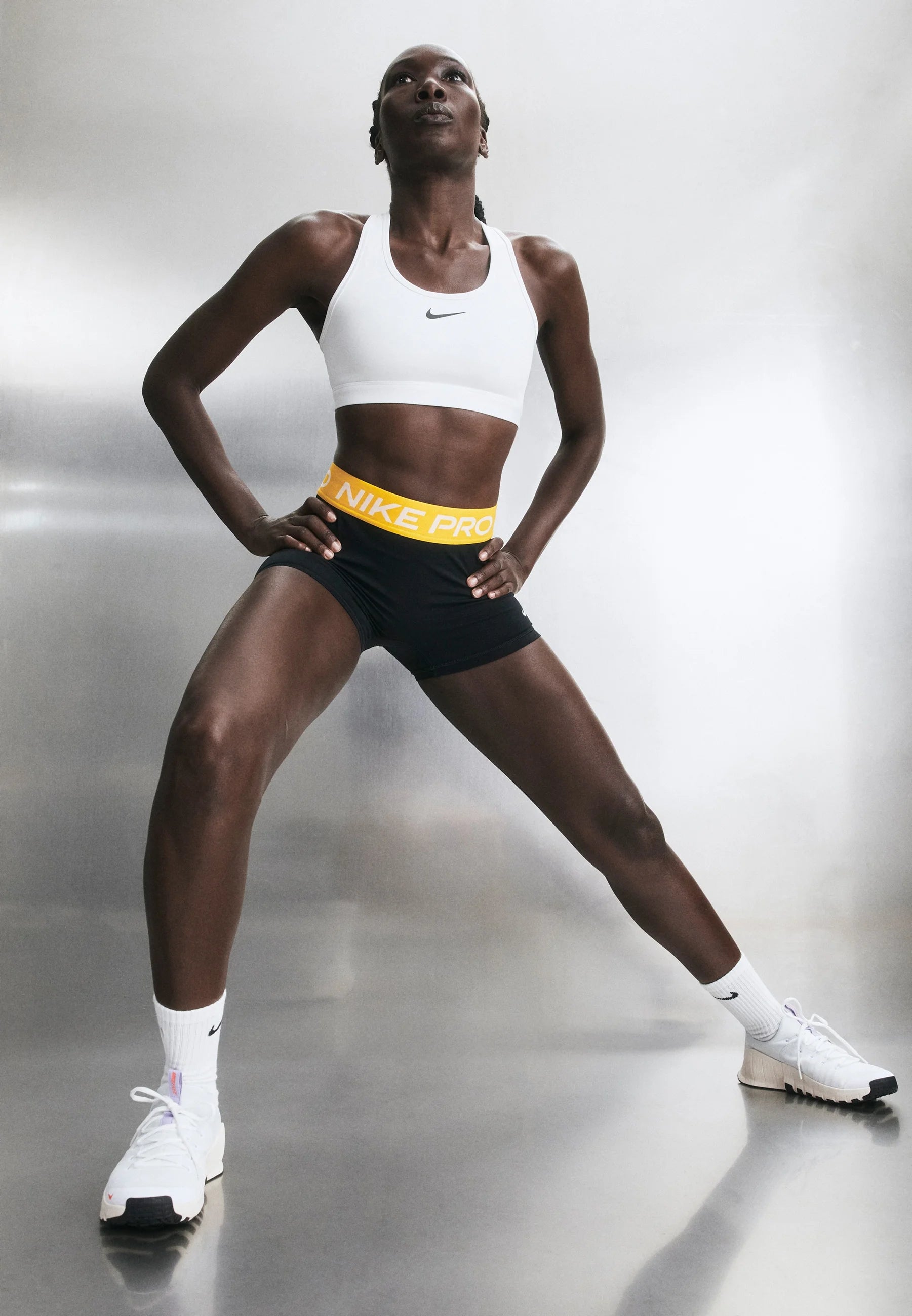 Nike Unpadded Medium Support Sports Bra – White, Black