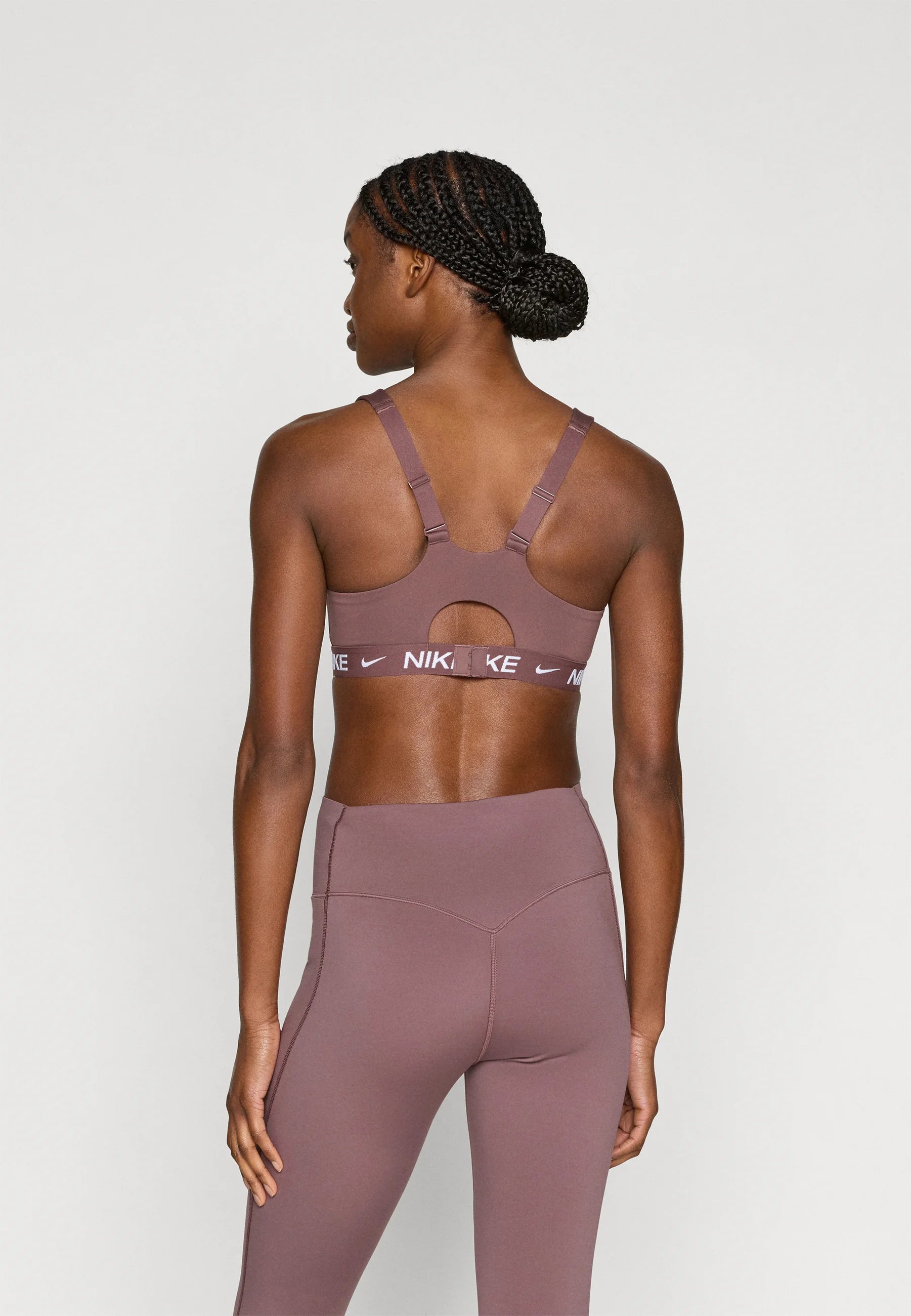 Nike Indy Medium Support Sports Bra – Tattoo, Sail