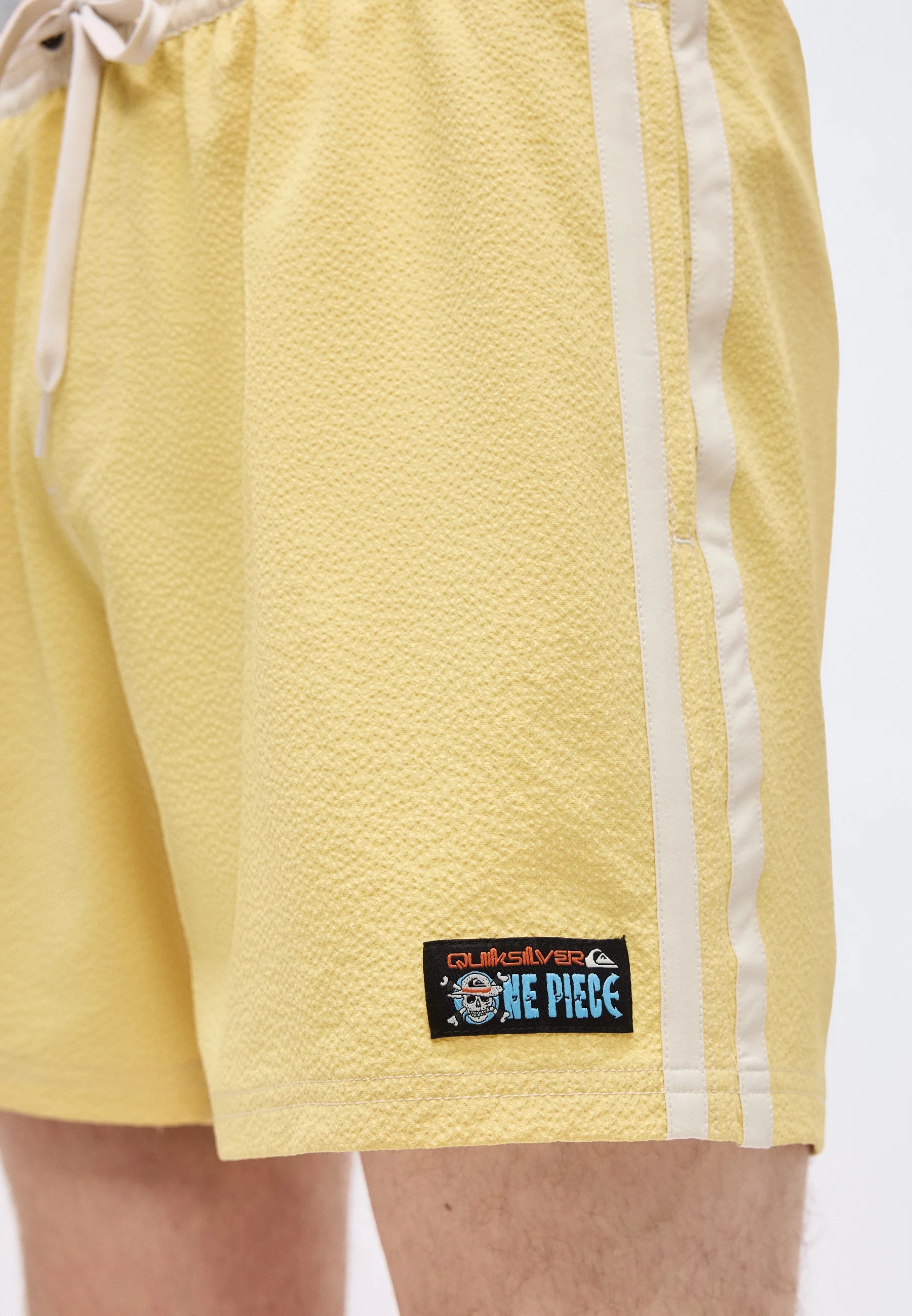 Short de bain Quiksilver OPQS Solid Volley – Pampas