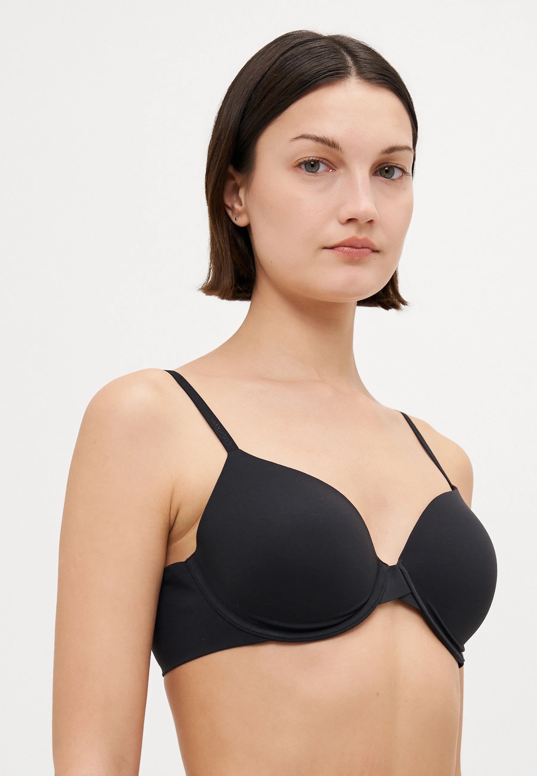Calvin Klein Perfectly Fit Full Coverage Underwired Bra – Black