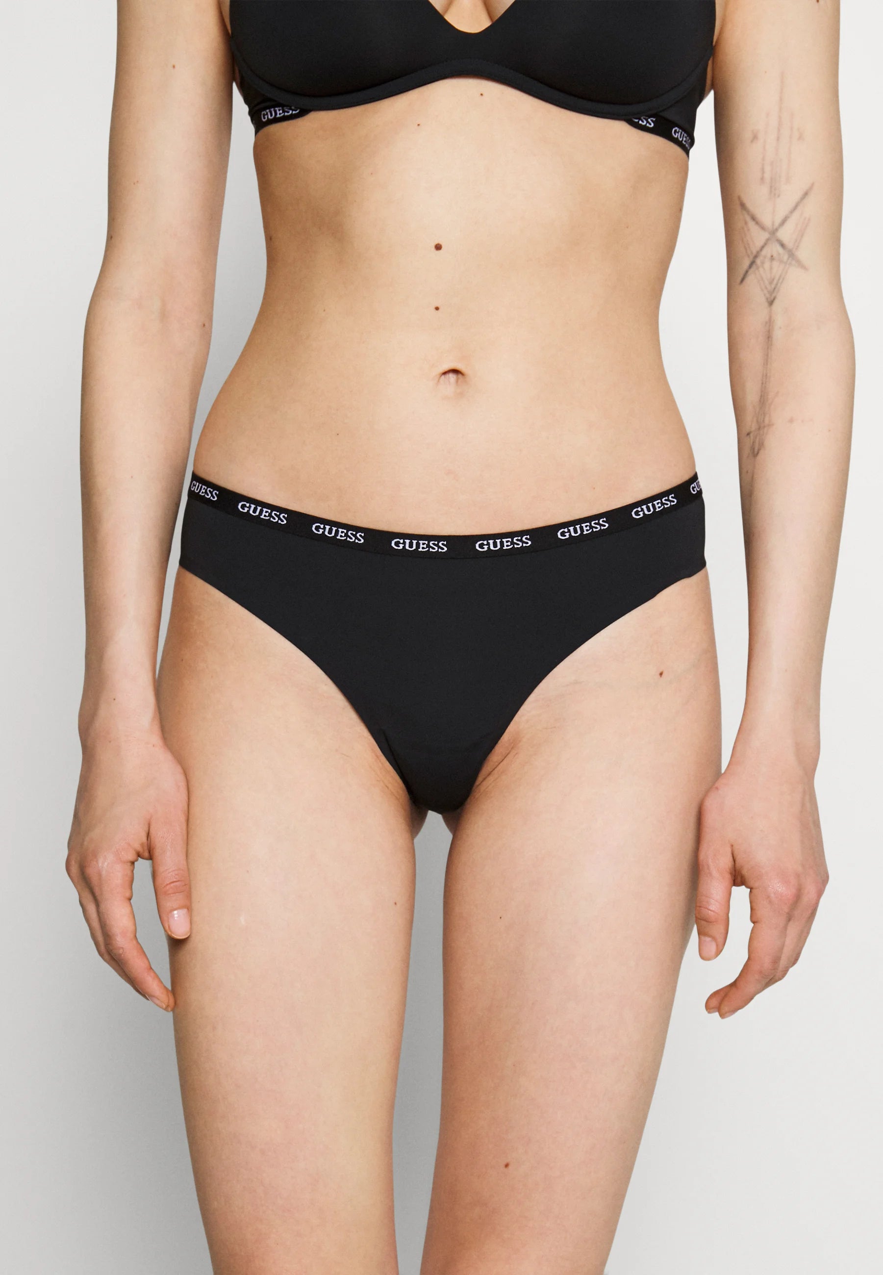 Guess Darcey Slip Brésilien – Noir