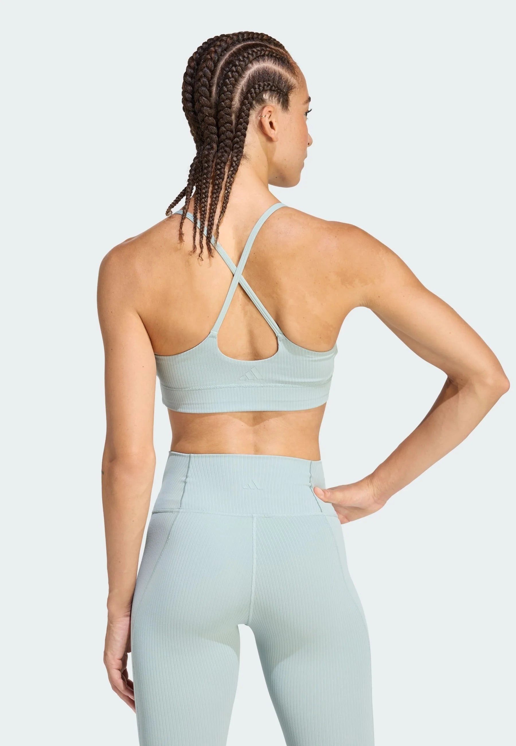 Adidas Performance All Me Long Line Light Support Sport-BH – Salbei
