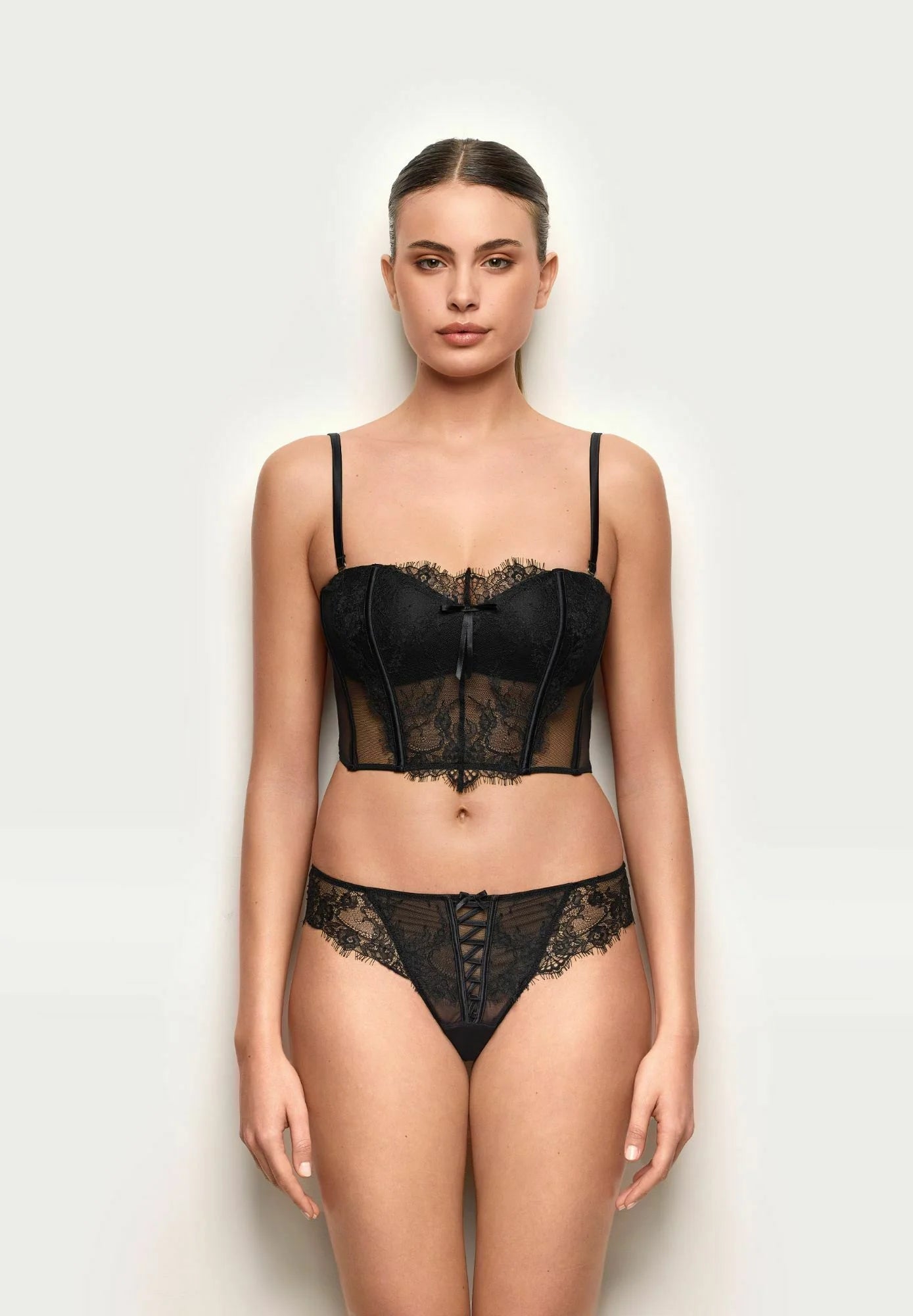 Yamamay Desire Cut Culotte Thong – Black