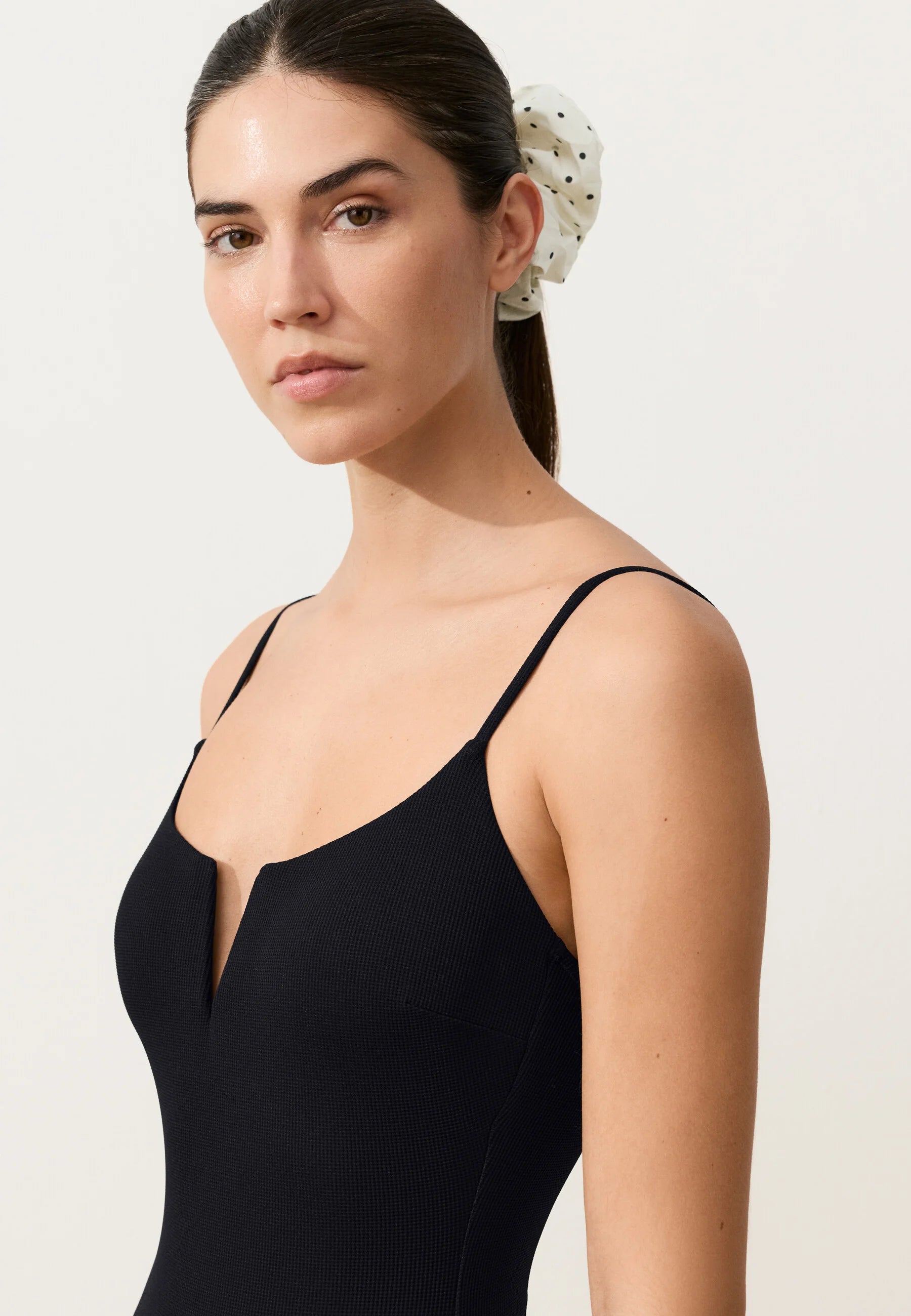 OYSHO Piqué V-Neck One-Piece Swimsuit – Black