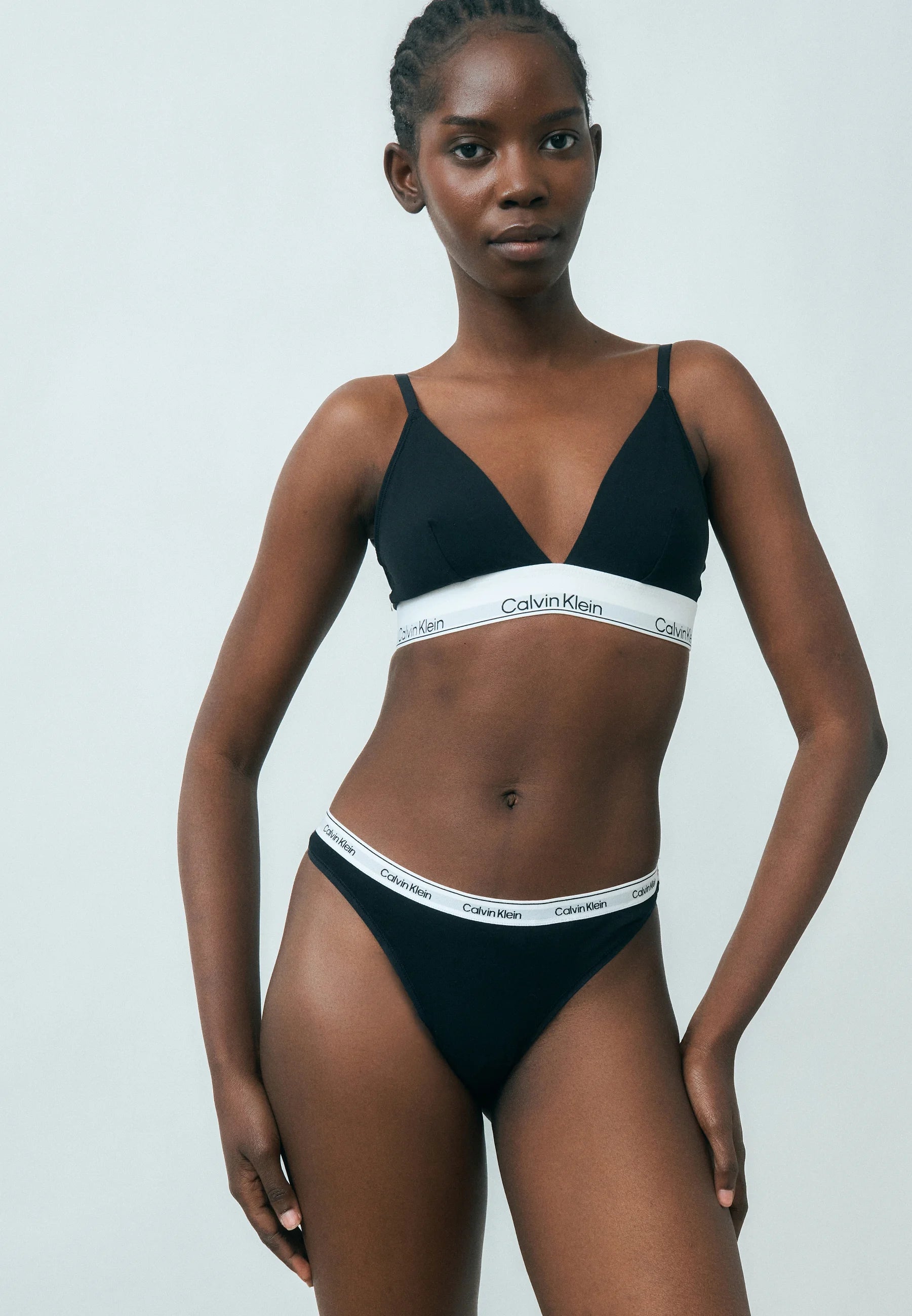 Calvin Klein Icon Logo 3-Pack Thongs – Multi-Coloured
