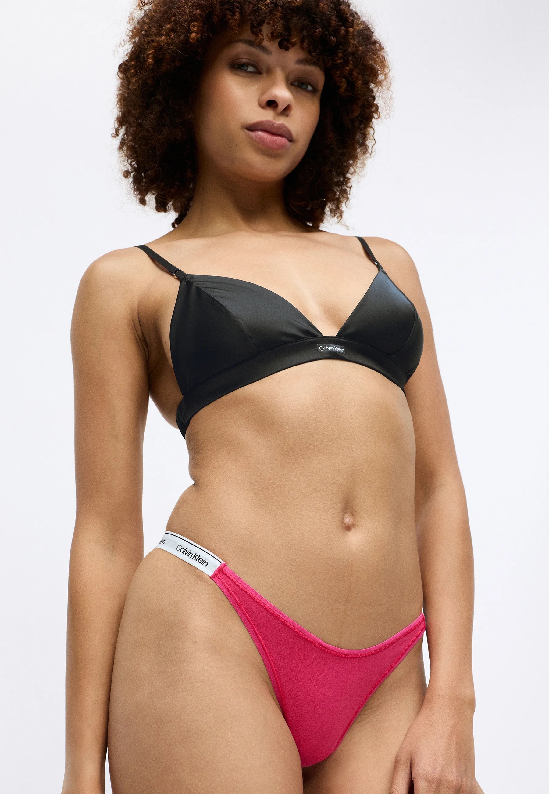Stringi Calvin Klein Dipped String Icon Logo – żywy róż