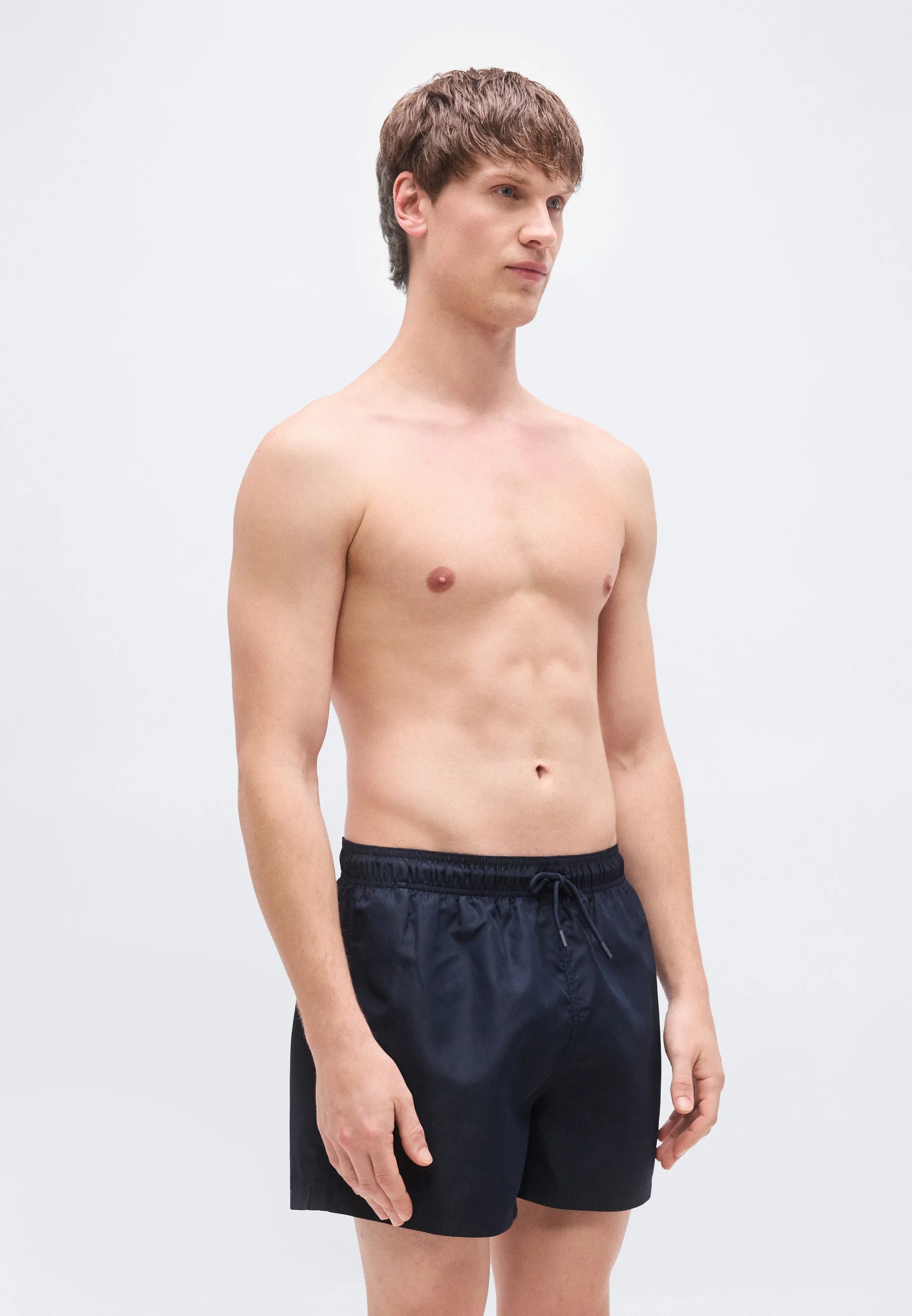 Emporio Armani EA7 Water Sports Graphic Vertical Monogram Short de bain – Bleu, Argenté