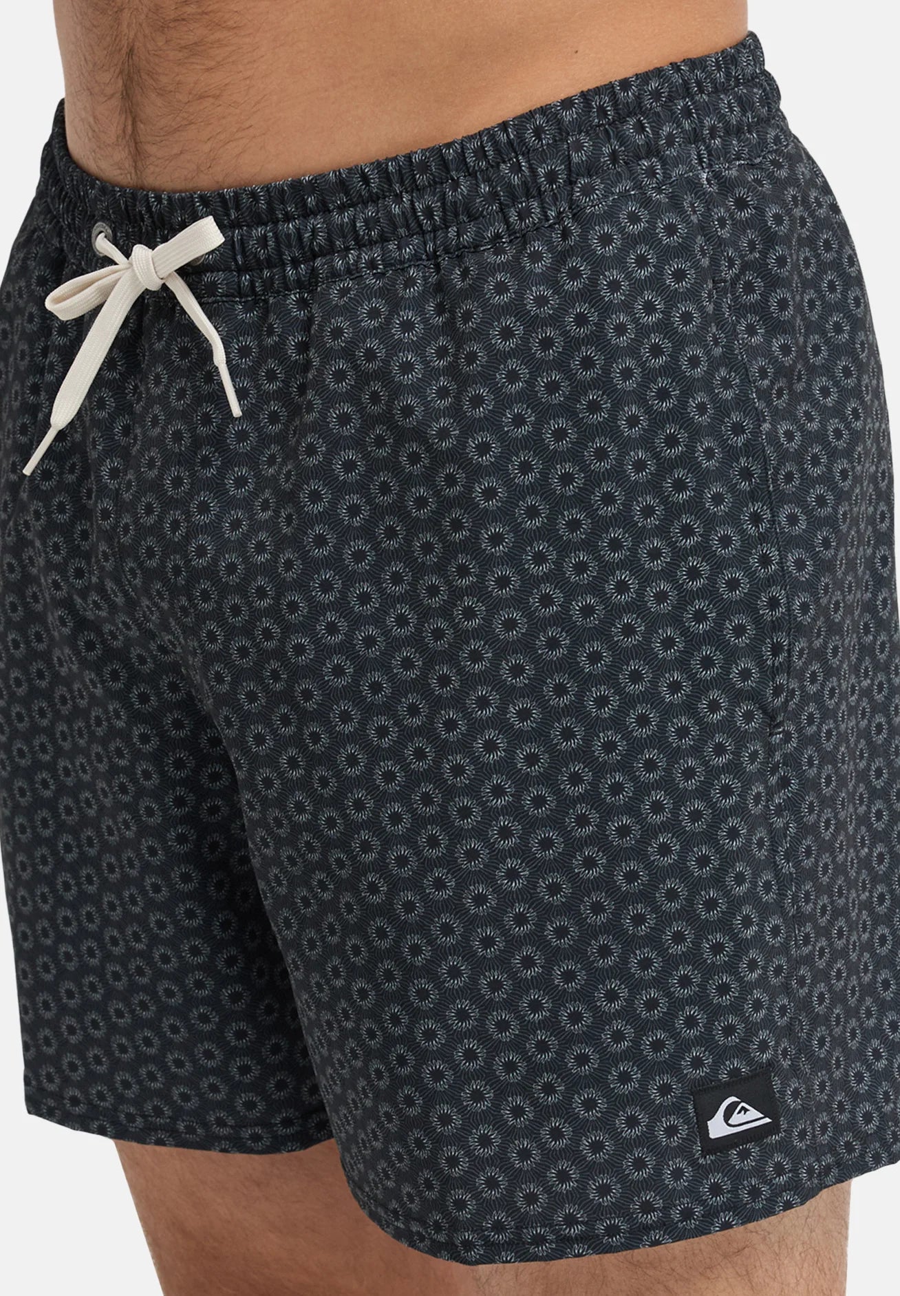 Pantaloncini da bagno Quiksilver Volley 16 stampati – Neri