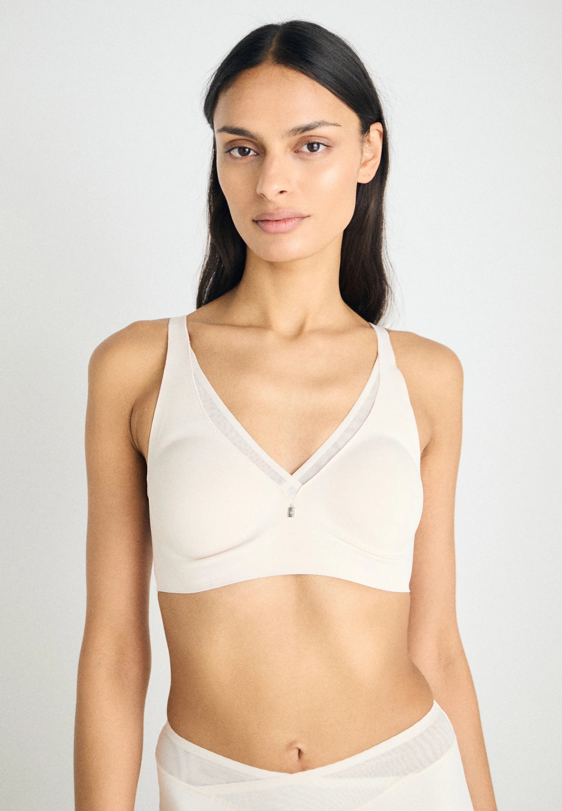 Triumph True Shape Sensation Bustier – svěží pudr