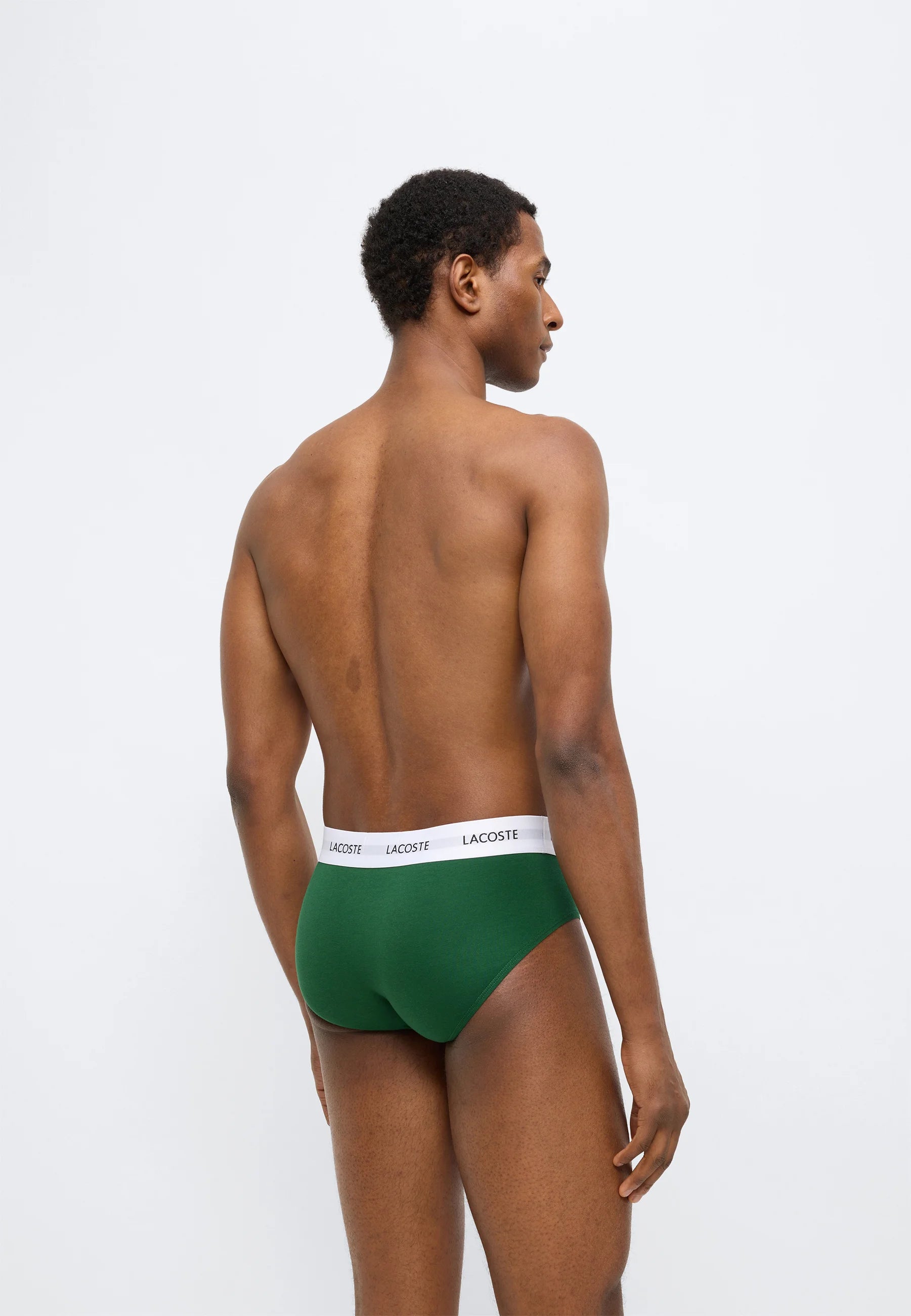 Lot de 3 slips Lacoste en coton stretch – noir, vert, bleu marine