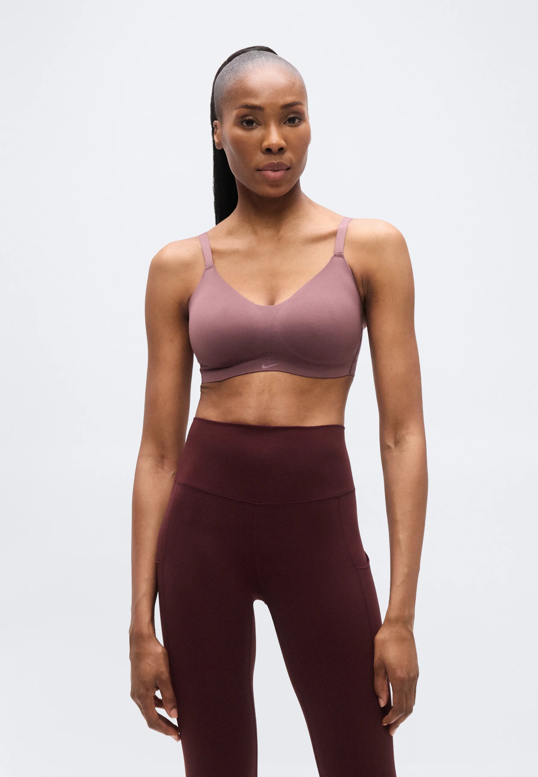 Soutien-gorge Nike Performance Alate Minimalist Light Support – Tatouage